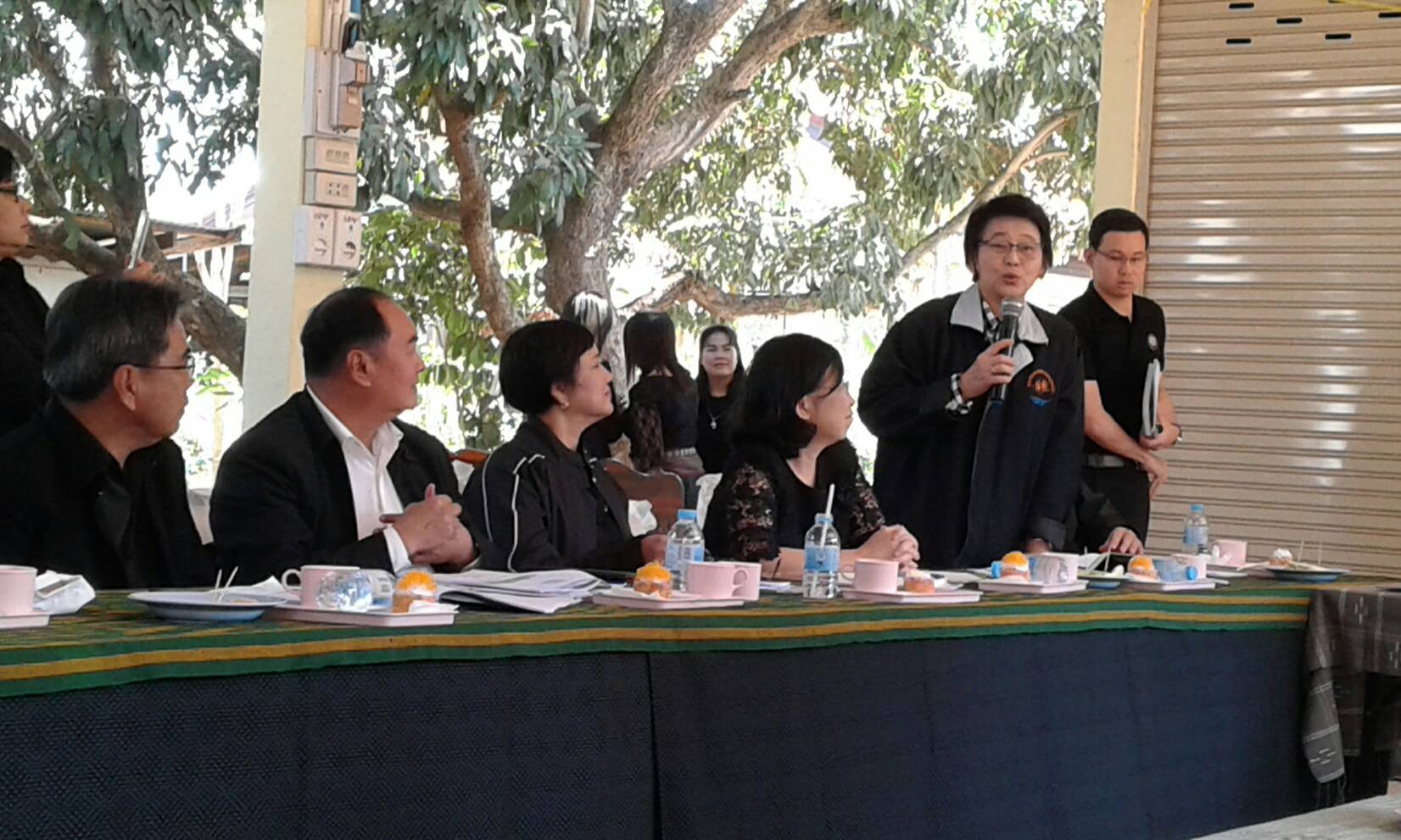 คณะผู้ตรวจราชการ ระดับกระทรวง ศึกษาดูงานโครงการส่งเสริมเกษตรแบบแปลงใหญ่ ต.ไฮหย่อง อ.พังโคน จ.สกลนคร