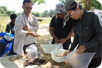 สำรวจกุ้งก้ามกรามในแม่น้ำตรัง..คลิก