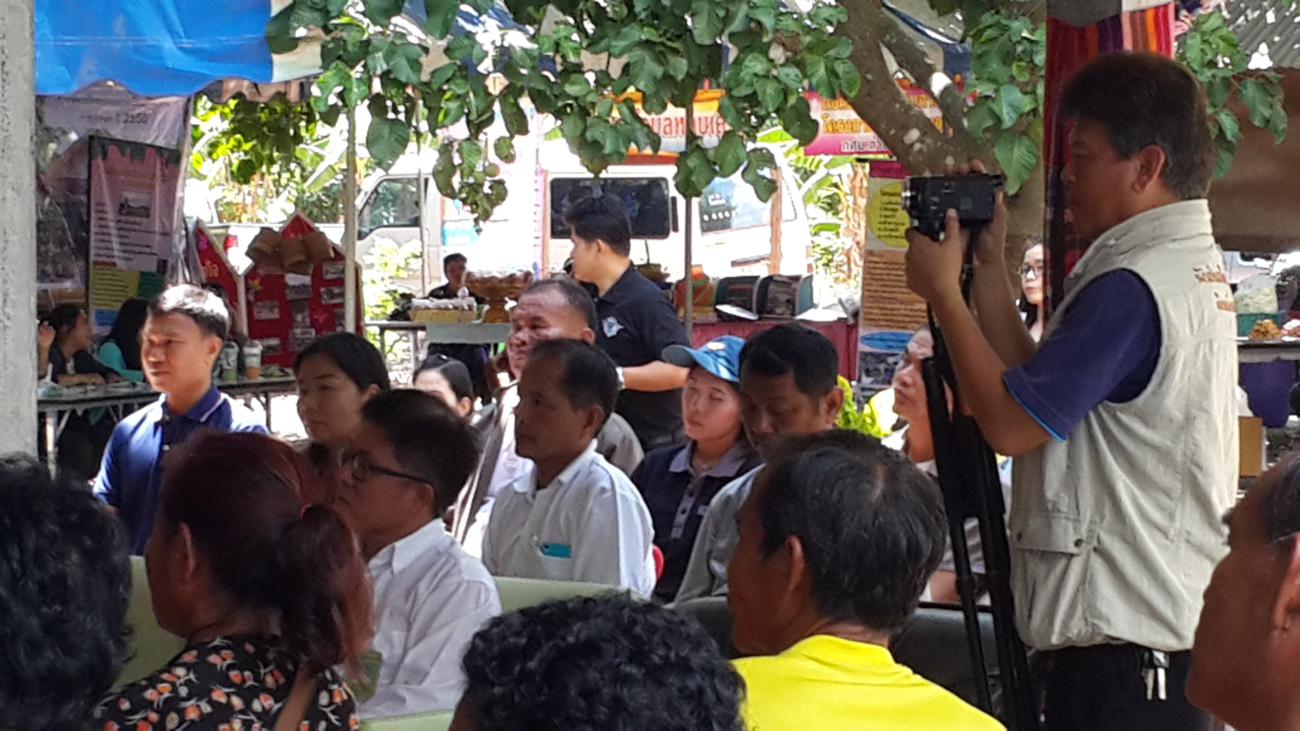 งานวันfield day ศพก.ภูพาน..คลิก