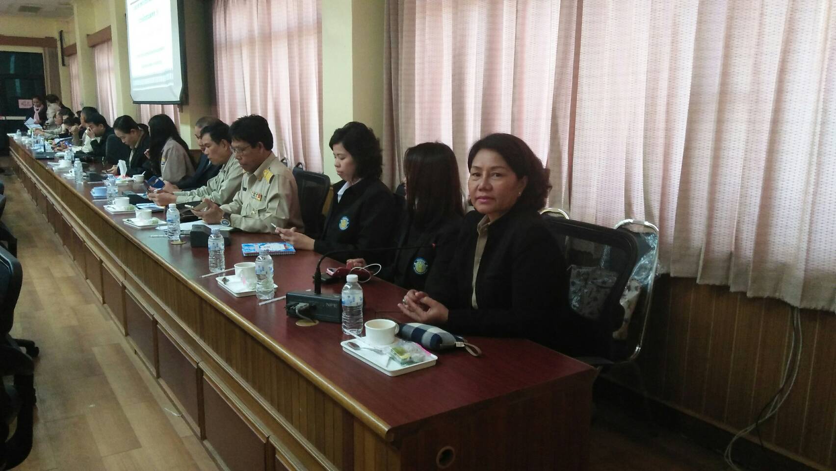 ประชุมติดตามงานโครงการแผนงานการตรวจราชการกระทรวงฯปี 2561..คลิก
