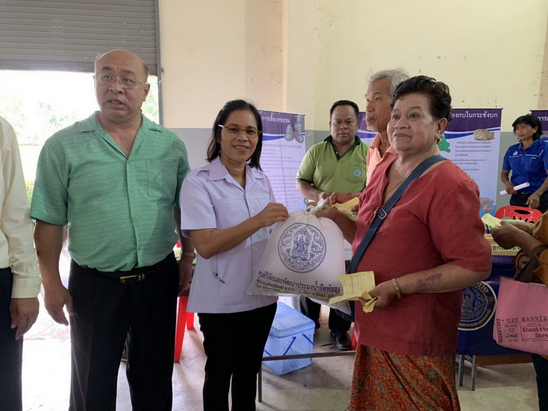 ร่วมจัดนิทรรศการคลินิกเกษตรเคลื่อนที่ ครั้งที่ 1..คลิก