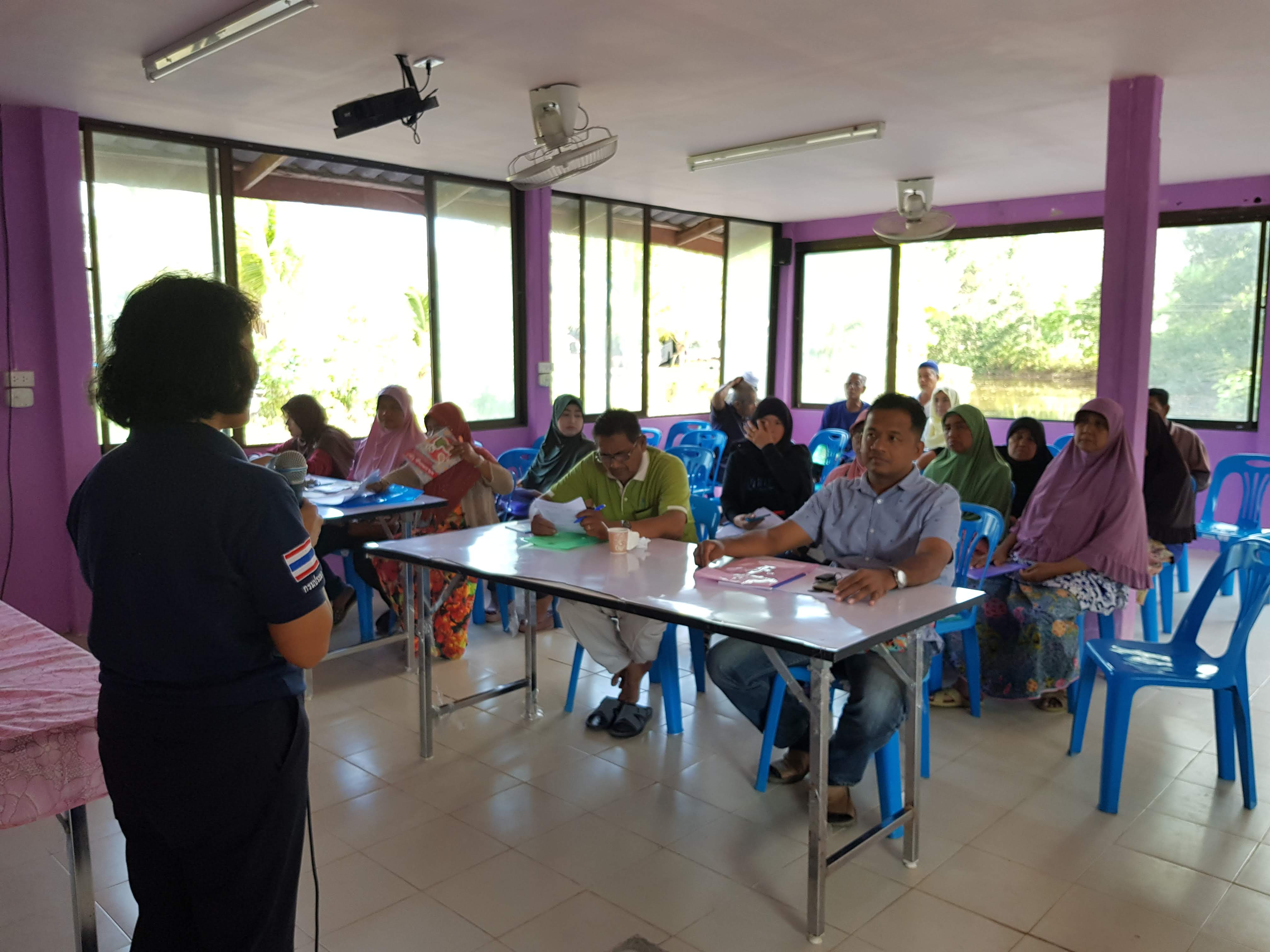 ฝึกอบรมเกษตรกรโครงการrพัฒนาเกษตรกรปราดเปรื่อง (Smart Farmer) รุ่นที่ 3 อ.ท่าแพ..คลิก