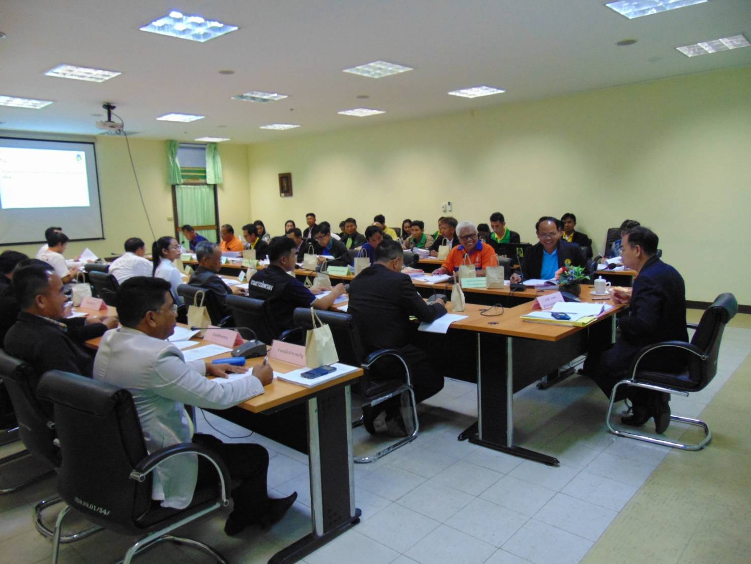 ประชุมคณะกรรมการให้ความช่วยเหลือผู้ประสบภัยพิบัติจังหวัดอำนาจเจริญ (ก.ช.ภ.จ.อำนาจเจริญ) ครั้งที่6/2562..คลิก
