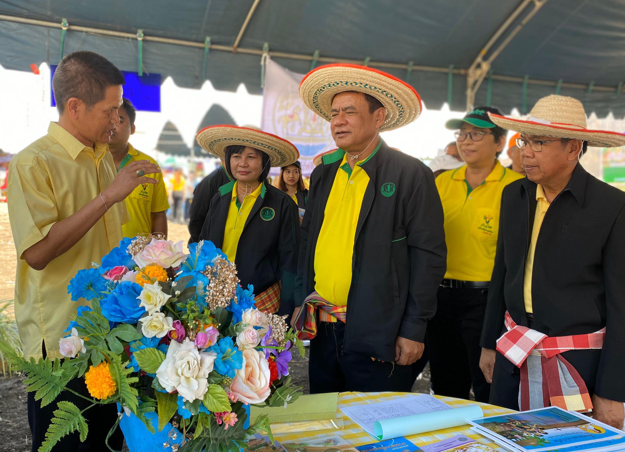 งานวันถ่ายทอดเทคโนโลยีเพื่อเริ่มต้นฤดูกาลผลิตใหม่ (Field Day) อำเภอแก่งคอย จังหวัดสระบุรี..คลิก