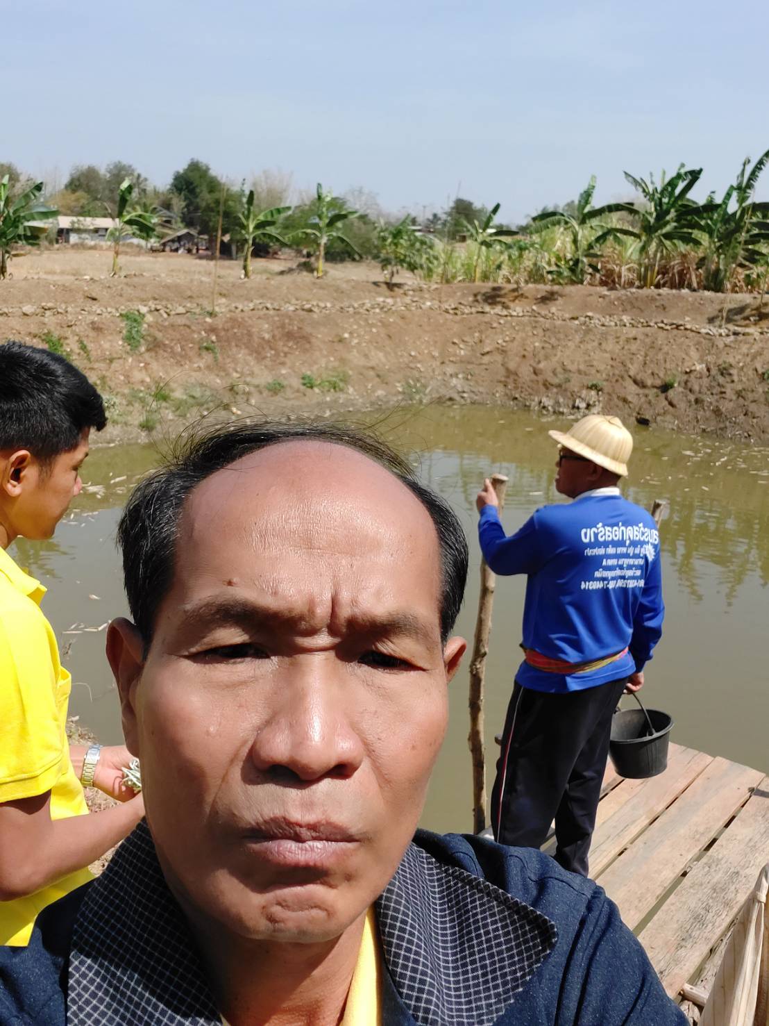 วันที่ 24 กุมภาพ้นธ์ 2563 ประมงอำเภอสุวรรณคูหา ลงพื้นที่เพื่อชี้แจงเกษตรกรที่เข้าร่วมโครงการยกระดับคุณภาพมาตรฐานสินค้าเกษตร กิจกรรมเตรียมความพร้อมเกษตรกรเข้าสู่มาตรฐานฟาร์มเพาะเลี้ยงสัตว์นำ ประจำปีงบประมาณ 2563..คลิก