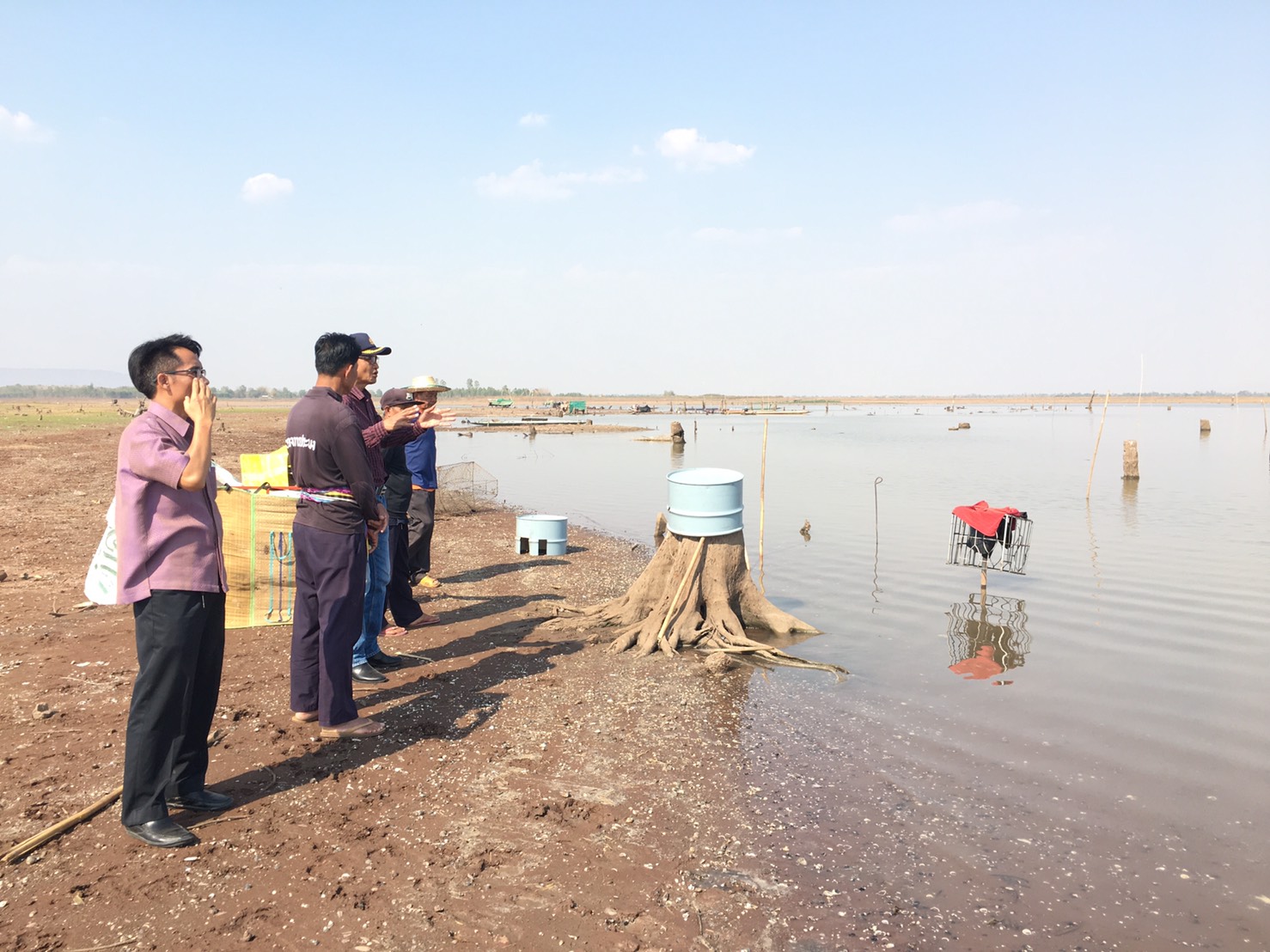 วันที่ 25 กุมภาพันธ์ 2563 ประมงจังหวัดหนองบัวลำภู ร่วมปรึกษาหารือนายอำเภอโนนสัง เเกี่ยวกับมาตรการบริหารจัดการทรัพยากรประมงในอ่างเก็บน้ำเขื่อนอุบลรัตน์ในช่วงฤดูแล้ง..คลิก