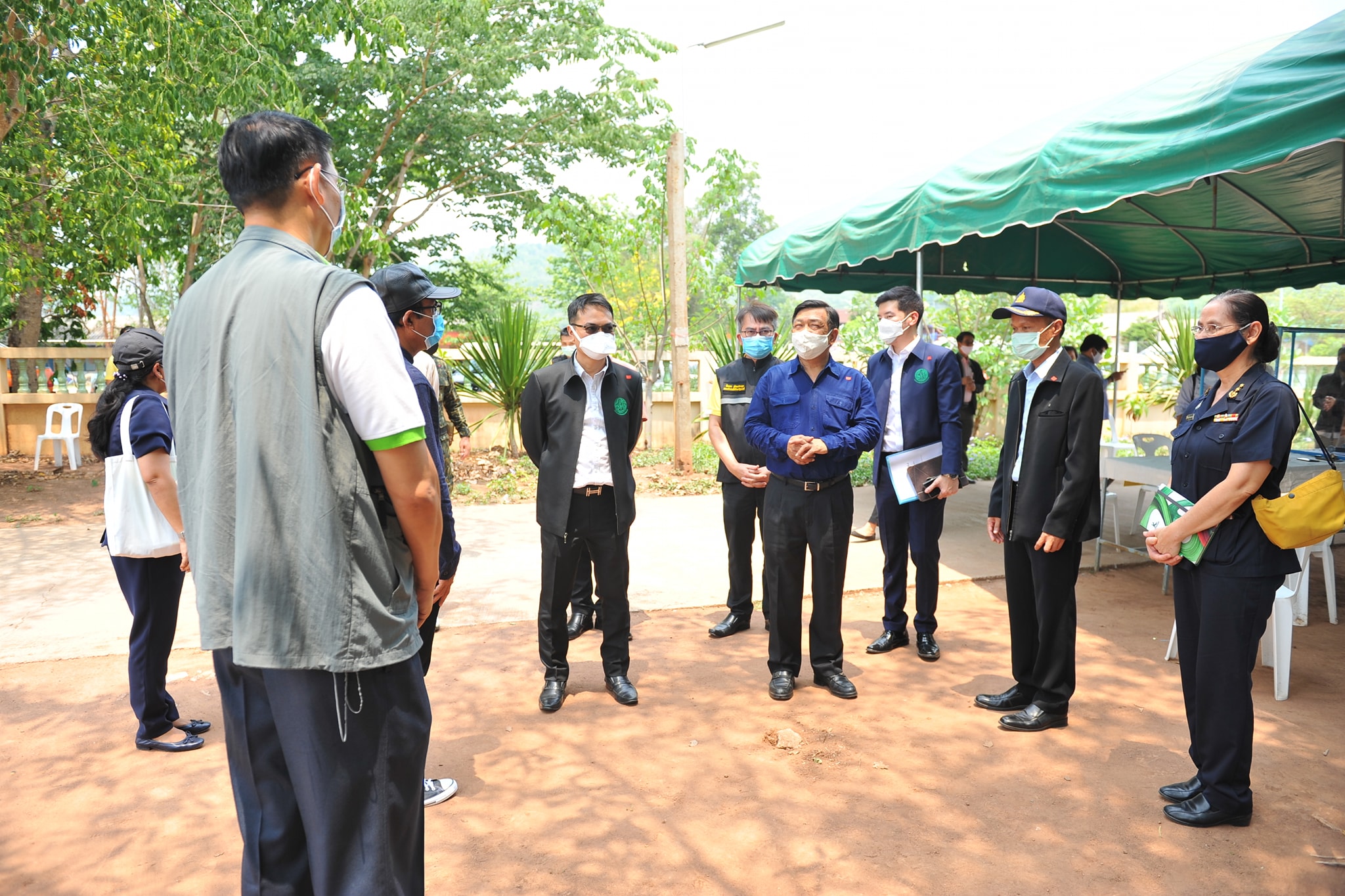 ต้อนรับและร่วมสังเกตการณ์ การติดตามงานของที่ปรึกษารัฐมนตรีว่าการกระทรวงเกษตรและสหกรณ์ (นายอลงกรณ์ พลบุตร) และคณะ..คลิก