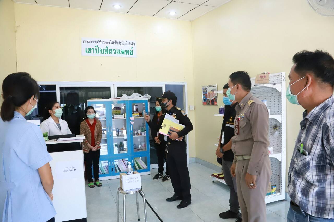 ตรวจติดตามและให้คำแนะนำมาตรการป้องกันโรคตามที่ทางราชการกำหนด เพื่อป้องกันการแพร่ระบาดของโรคโควิด-19..คลิก
