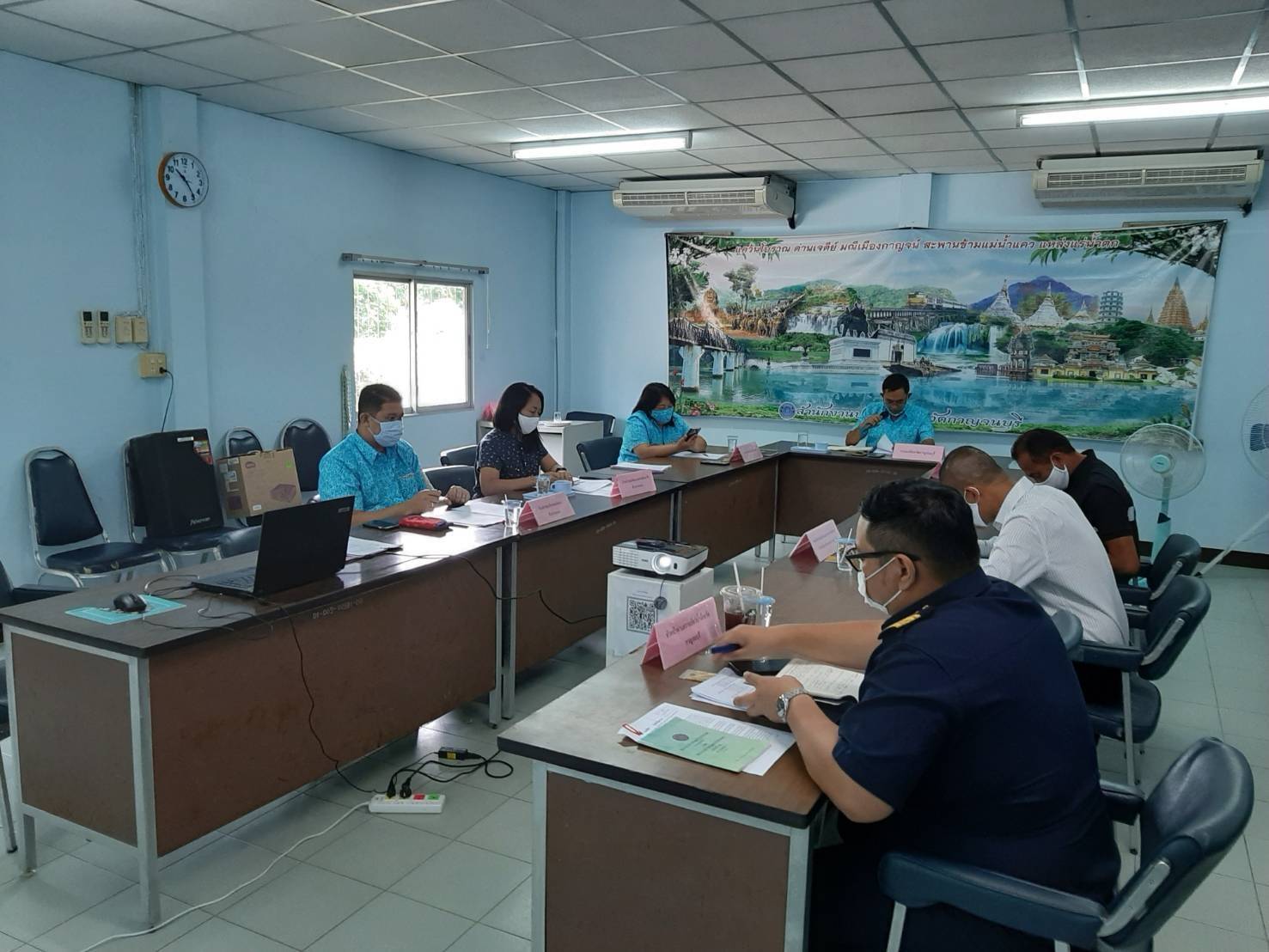 ประชุมคณะกรรมการขับเคลื่อนนโยบายของกรมประมง (Fisheries Co-ordinator: FC) ครั้งที่ 4/2563 ประจำเดือนพฤษภาคม 2563..คลิก