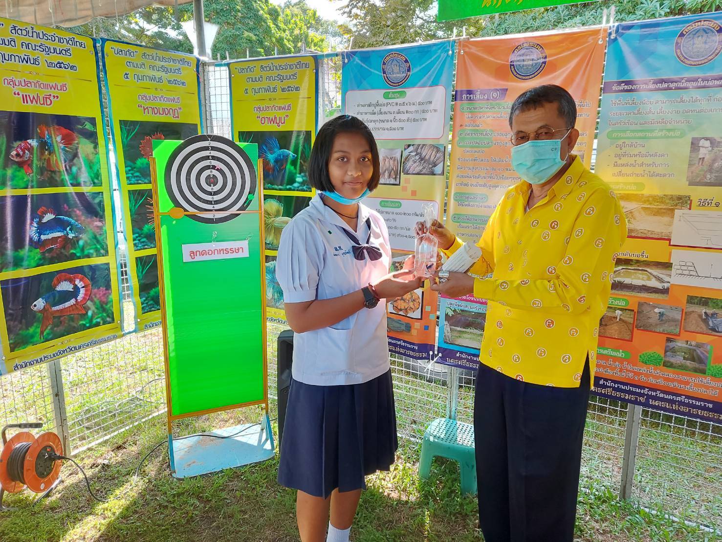 สำนักงานประมงจังหวัดนครศรีธรรมราช ร่วมกับสำนักงานประมงอำเภอร่อนพิบูลย์ ร่วมกันจัดคลินิกประมง ในงานโครงการคลินิกเกษตรเคลื่อนที่ ฯ ณ โรงเรียนวัดวัวหลุง หมู่ที่ 5 ตำบลควนชุม อำเภอร่อนพิบูลย์ จังหวัดนครศรีธรรมราช..คลิก