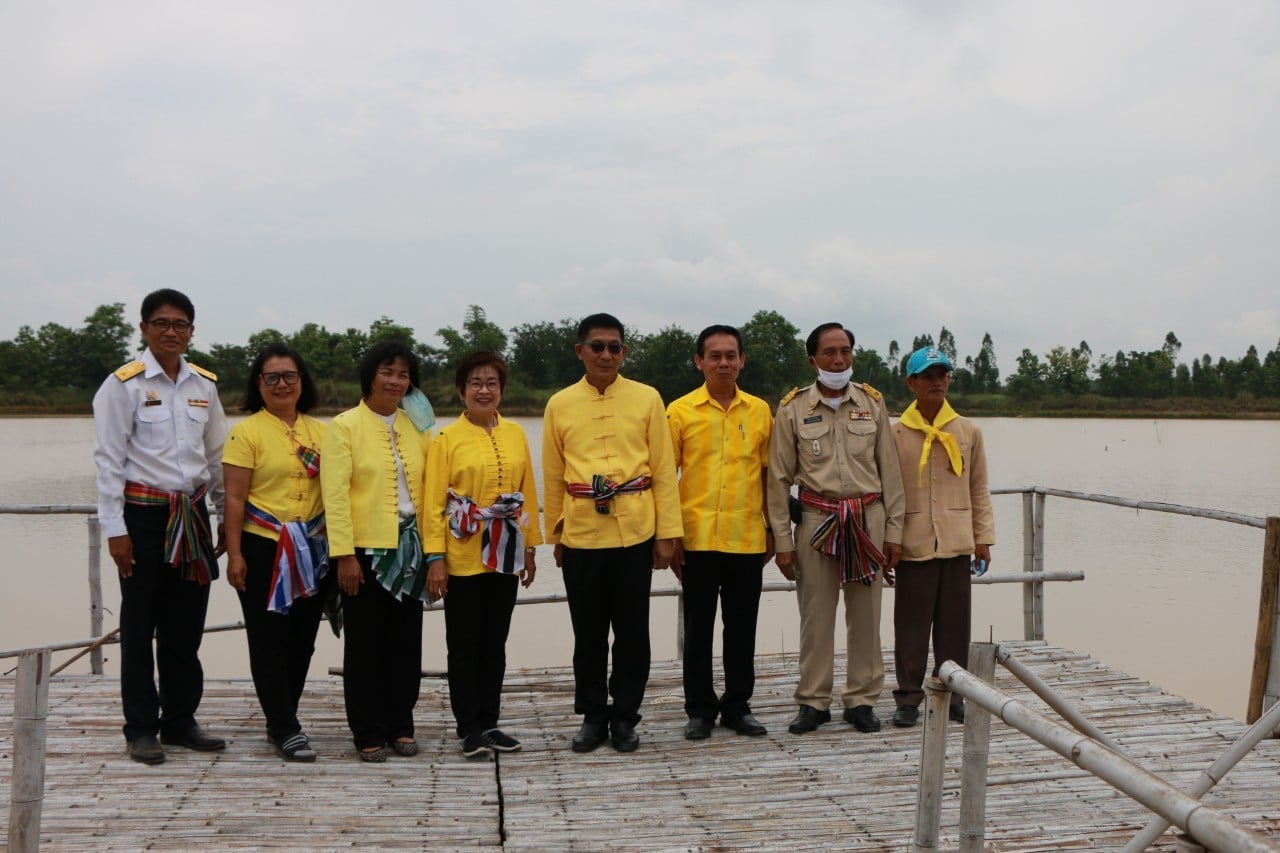 วันที่ 23 กรกฎาคม 2563 เวลา 11.00 น. สำนักงานประมงจังหวัดหนองบัวลำภู ร่วมกับองค์การบริหารส่วนตำบลกุดผึ้ง ร่วมจัดพิธีปล่อยพันธุ์สัตว์น้ำเฉลิมพระเกียรติและถวายเป็นพระราชกุศล พระบาทสมเด็จพระปรเมนทรรามาธิบดี ศรีสินทรมหาวชิราลงกรณ พระวชิรเกล้าเจ้าอยู่หัว เนื่องในโอกาสวันเฉลิมพระชนมพรรษา 68 พรรษา 28 กรกฎาคม 2563..คลิก