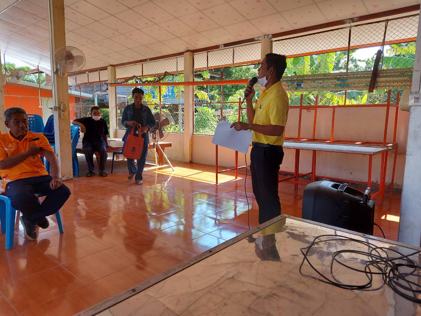 วันที่ 24 กรกฎาคม 2563  ติดตามผลการดำเนินงานตามนโยบายของรัฐบาลและการขับเคลื่อนจังหวัดหนองบัวลำภู เมืองน่าอยู่น่าเที่ยว ตามคำสั่งจังหวัดหนองบัวลำภู ที่ตำบลกุดดินจี่ อำเภอนากลาง..คลิก