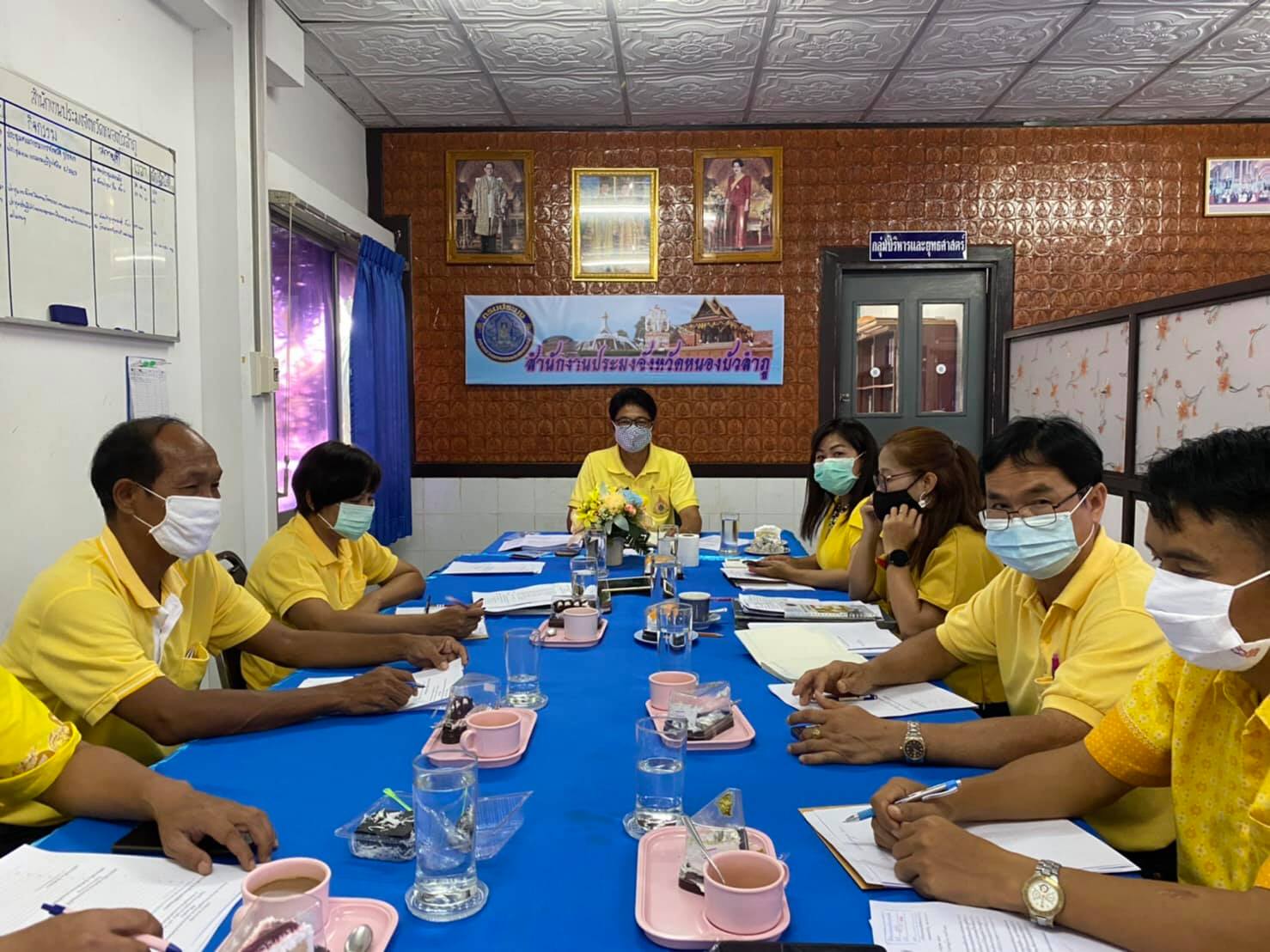 วันที่ 31 กรกฎาคม 2563 เวลา 09.30 น.  ข้าราชการ ลูกจ้างประจำ พนักงานราชการ ร่วมประชุมประจำ เดือนกรกฎาคม ณ ห้องประชุมสำนักงานประมงจังหวัดหนองบัวลำภู..คลิก