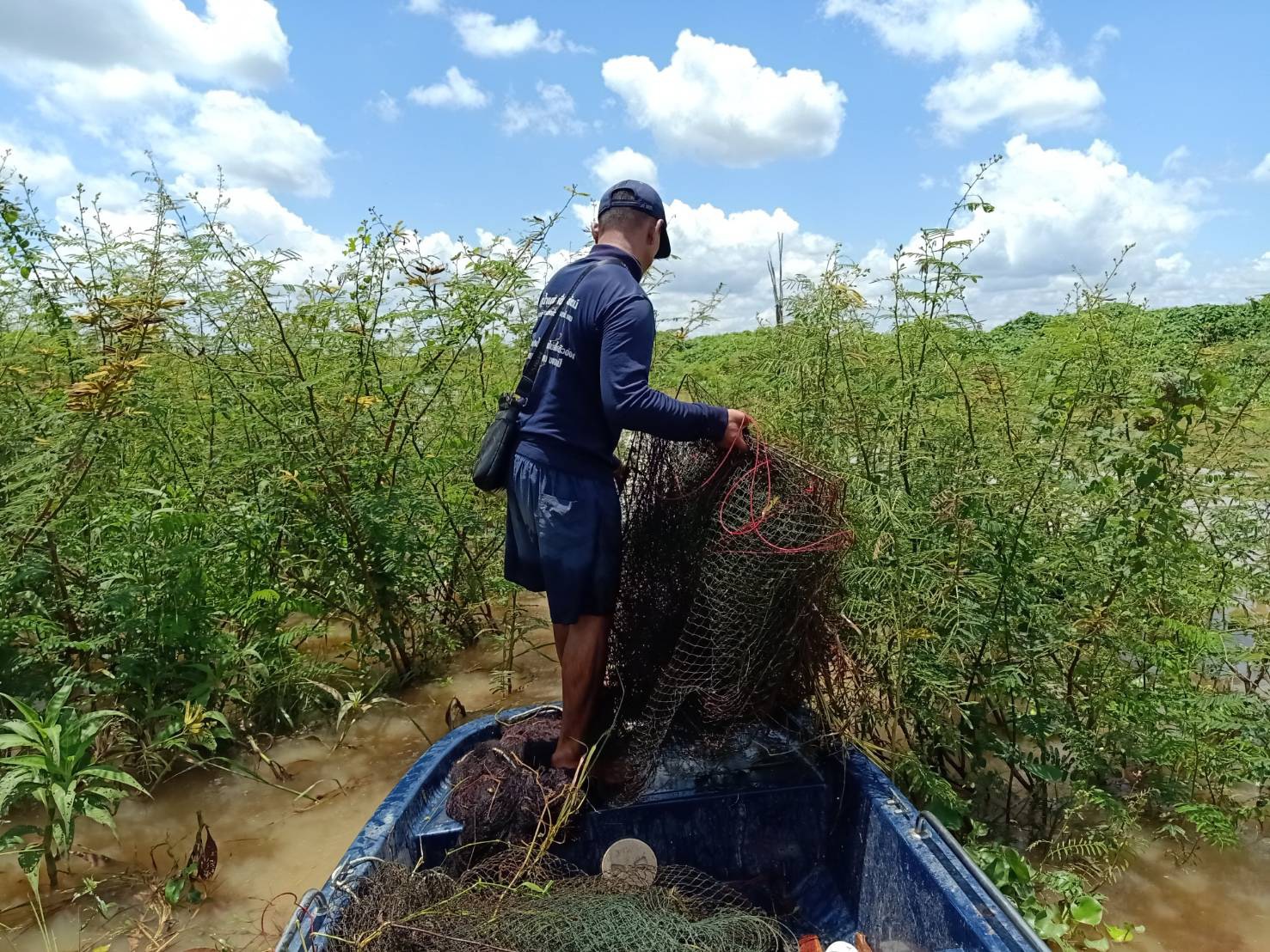 วันที่ 9 สิงหาคม 2563 ชุดเฉพาะกิจควบคุมการทำการประมงอ่างเก็บน้ำเขื่อนอุบลรัตน์ ในช่วงฤดูน้ำแดง ประจำปี 2563..คลิก