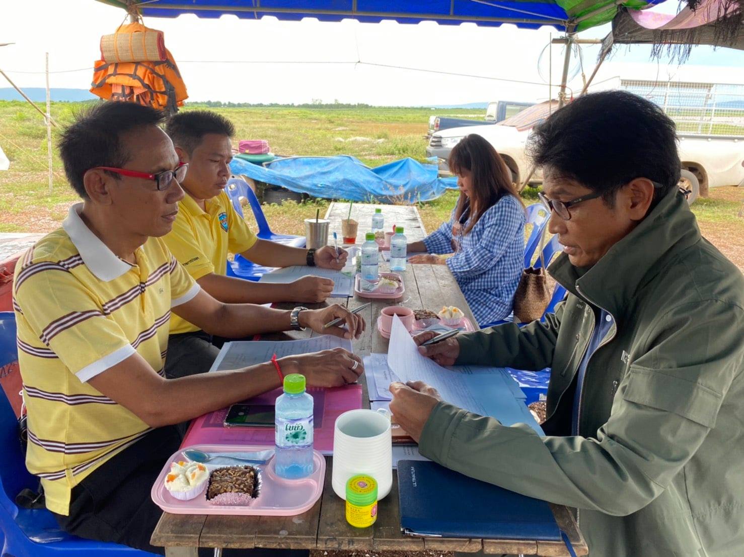 นที่ 11 สิงหาคม 2563 เวลา 14.00 น. นายบุญหลาย กุลนารัตน์ ประมงจังหวัดหนองบัวลำภู พร้อมด้วย นางสาวทัศนีย์ สุนนท์ชัย หัวหน้ากลุ่มพัฒนาและส่งเสริมอาชีพการประมง..คลิก