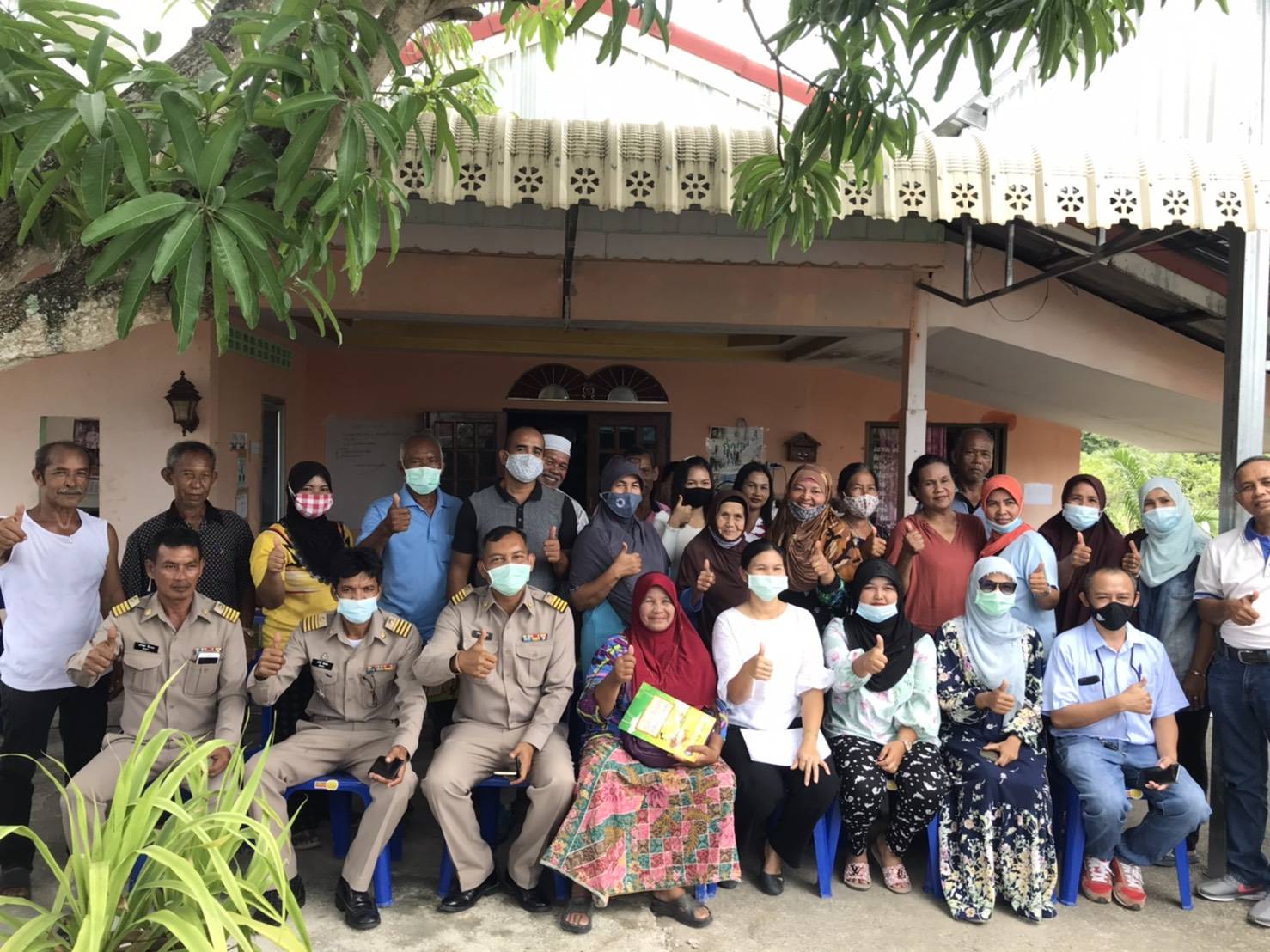 สำนักงานประมงอำเภอเมืองนครศรีธรรมราช เข้าร่วมการอบรมกลุ่มเกษตรกรตามโครงการงบยุทธศาสตร์จังหวัดปี 2563 ในพื้นที่ตำบลท่าซัก และตำบลปากพูน อำเภอเมือง จังหวัดนครศรีธรรมราช