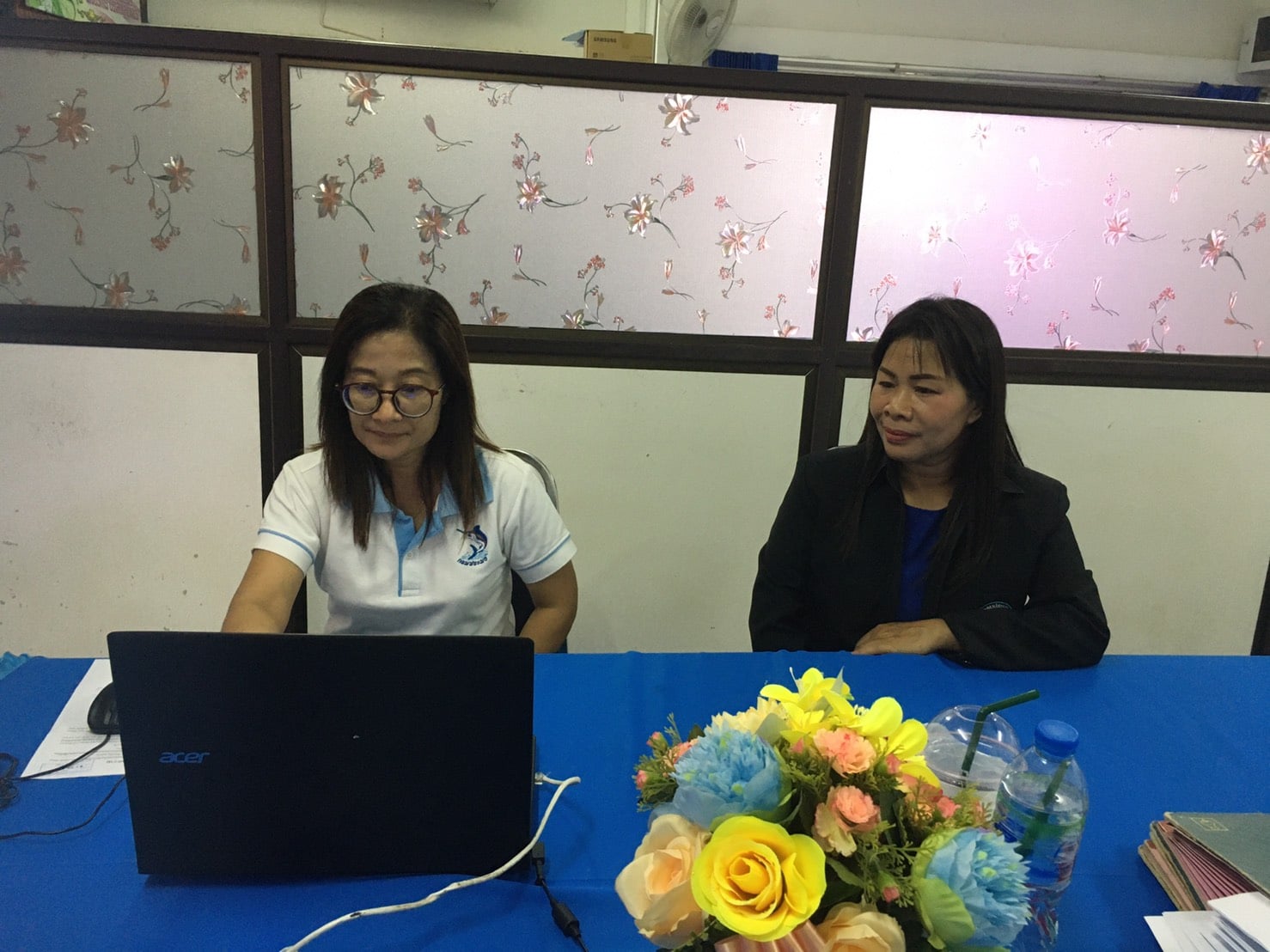 วันที่ 20 สิงหาคม 2563 เวลา 13.30 – 16.30 น. ร่วมประชุม Video Conference เพื่อชี้แจงข้อเสนอโครงการองค์กรภาคประชาชนผ่านหน่วยงานของรัฐเพื่อขอใช้เงินกู้สำหรับแก้ไขปัญหา เยียวยา และพื้นฟูเศรษฐกิจและสังคม