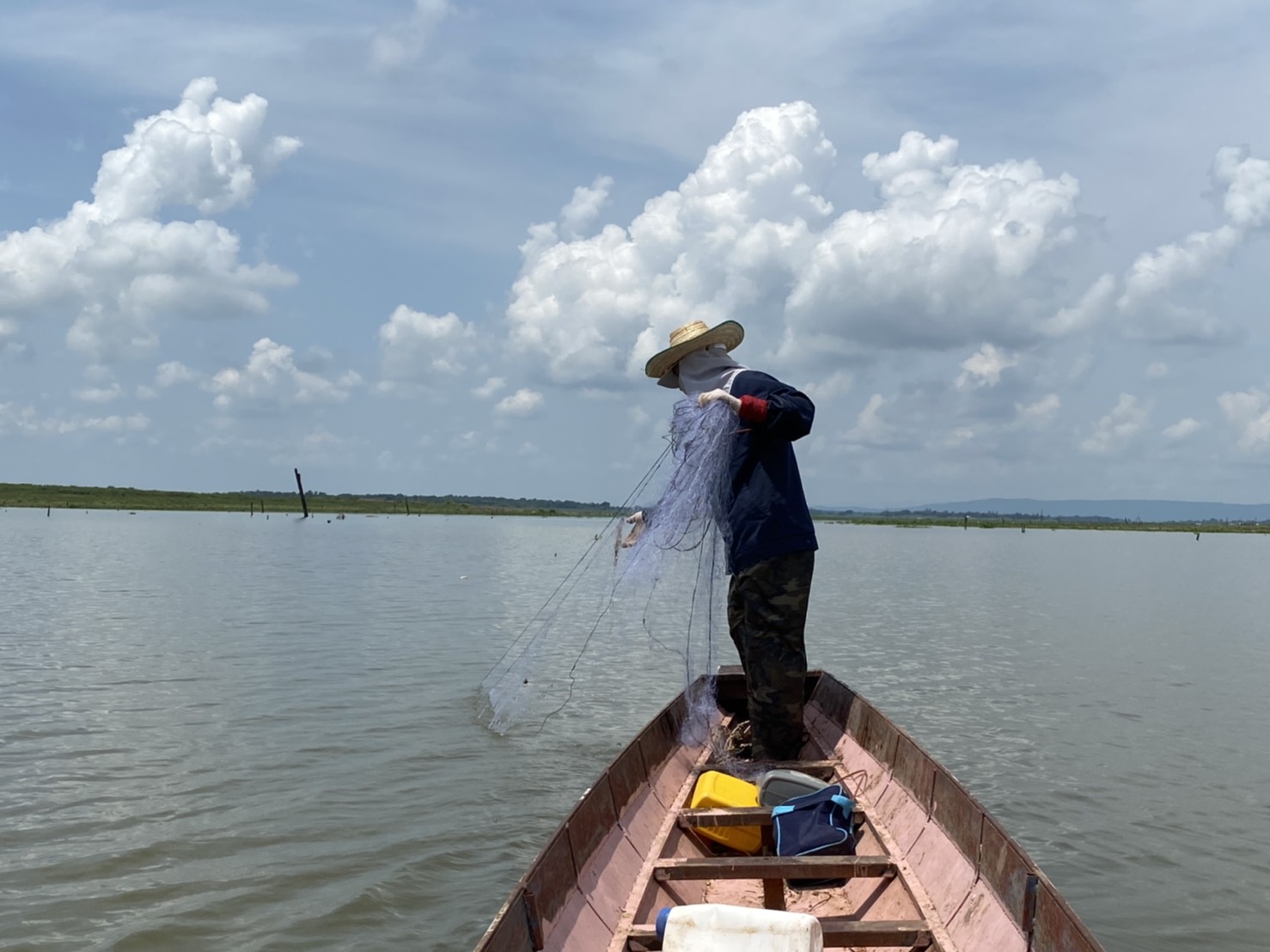วันที่ 30 สิงหาคม 2563 ชุดเฉพาะกิจควบคุมการทำการประมงอ่างเก็บน้ำเขื่อนอุบลรัตน์ ในช่วงฤดูน้ำแดง ประจำปี 2563..คลิก