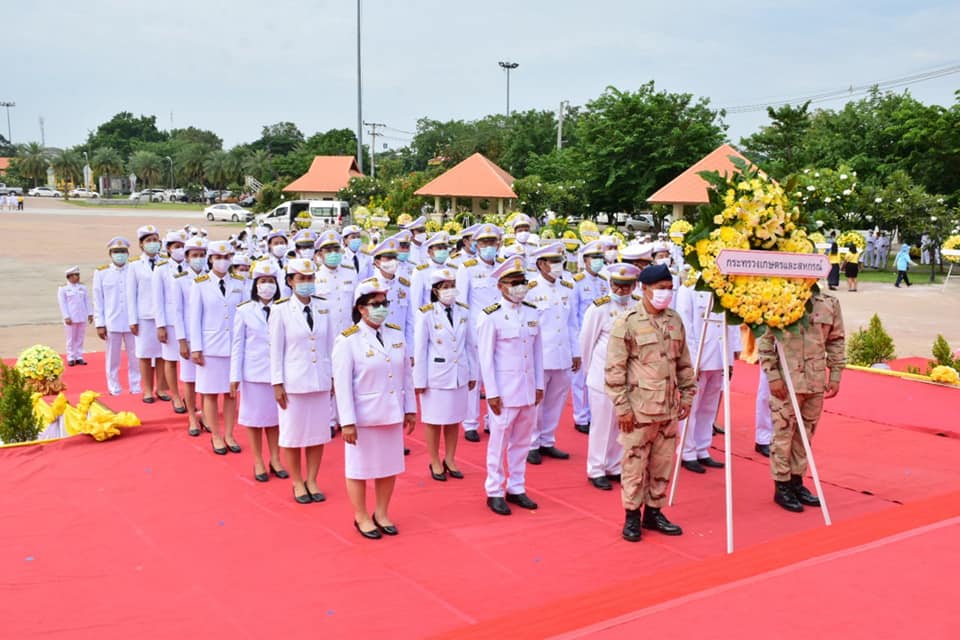 วันที่ 13 ตุลาคม 2563 เวลา 07.00 น. นายบุญหลาย กุลนารัตน์ ประมงจังหวัดหนองบัวลำภู..คลิก