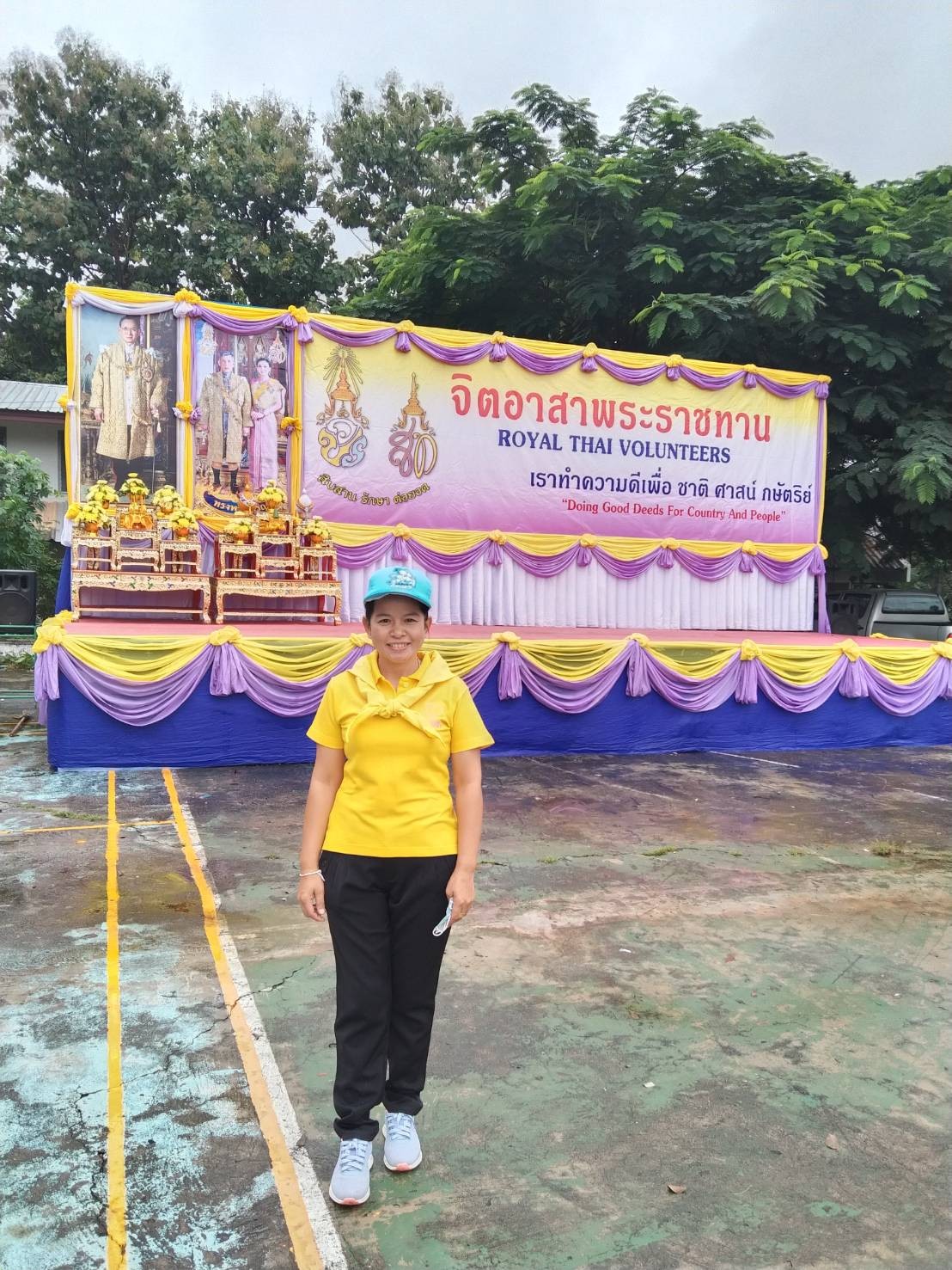 ประมงอำเภอเดชอุดม ร่วมพิธีบำเพ็ญกุศลและพิธีน้อมรำลึกเนื่องในวันคล้ายวันสวรรคตพระบาทสมเด็จพระบรมชนกาธิเบศร มหาภูมิพลอดุลยเดชมหาราช บรมนาถบพิตร..คลิก