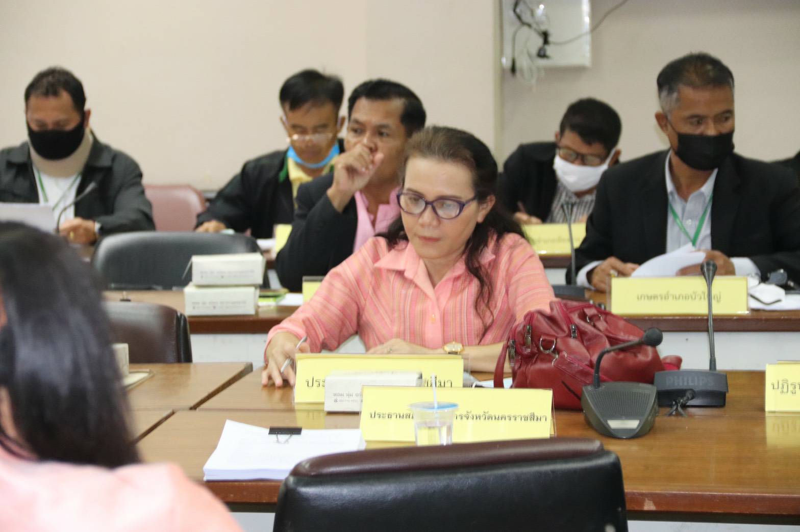 ประชุมคณะทำงานขับเคลื่อนโครงการ 1 ตำบล 1 กลุ่มเกษตรทฤฎีใหม่ ระดับจังหวัด ครั้งที่ 4/2563..คลิก