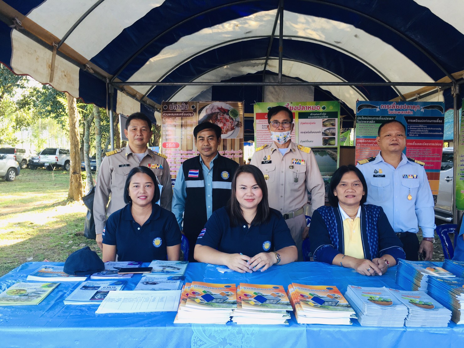 โครงการหน่วยบำบัดทุกข์ บำรุงสุข สร้างรอยยิ้มให้ประชาชน และโครงการสระแก้วผูกใจประสานให้บริการประชาชน..คลิก