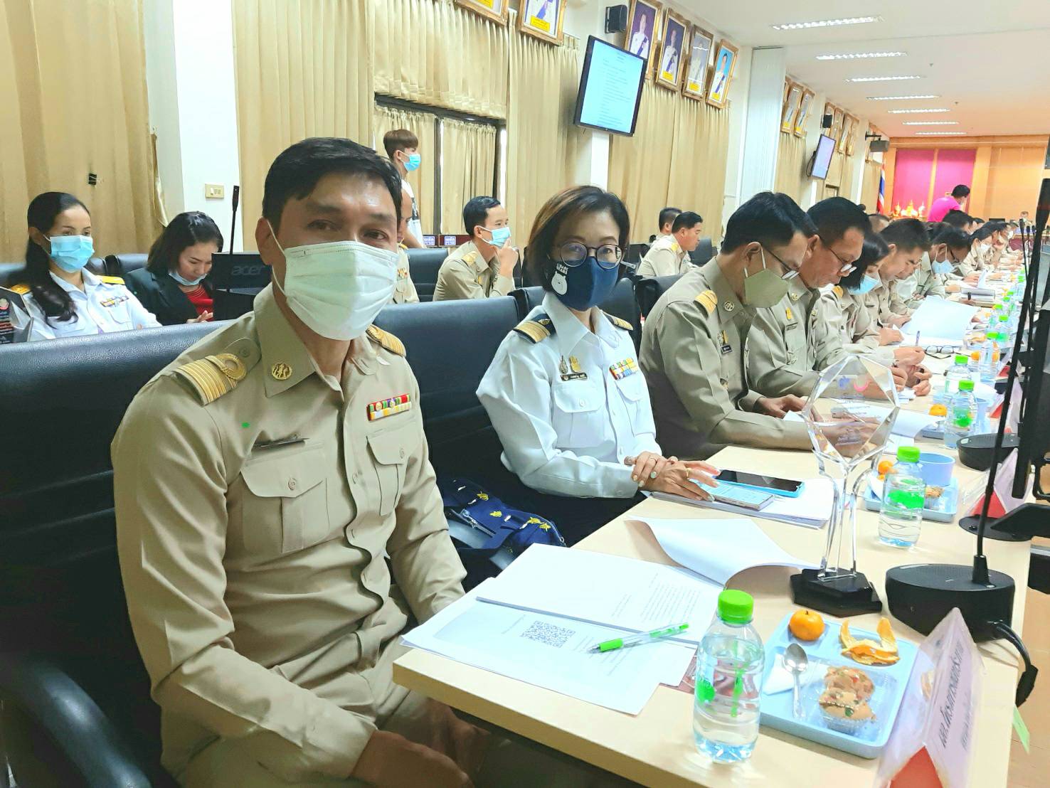 วันที่ 26 พฤศจิกายน 2563 เวลา 09.30 น. นายบุญหลาย กุลนารัตน์ ประมงจังหวัดหนองบัวลำภู มอบหมายให้ นางถนอมขวัญ นอศรี หัวหน้ากลุ่มบริหารและยุทธศาสตร์..คลิก