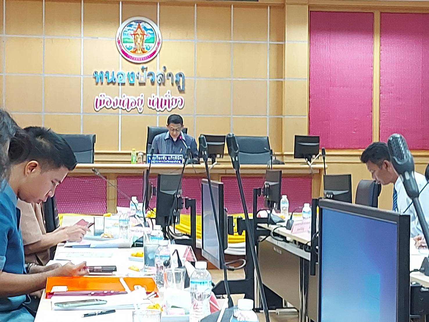 วันที่ 27 พฤศจิกายน 2563 เวลา 10.00 น. นายบุญหลาย กุลนารัตน์ ประมงจังหวัดหนองบัวลำภู..คลิก