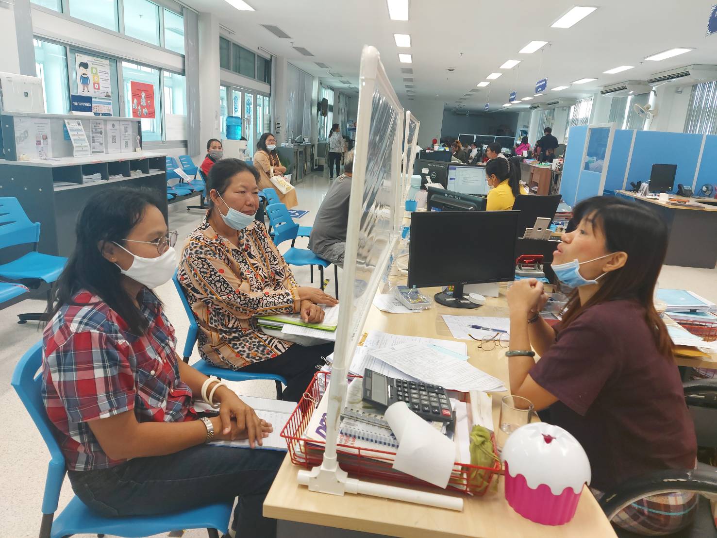 ประมงอำเภอพระพุทธบาท พร้อมประธานกลุ่มแปลงใหญ่ปลาดุกหนองแก เข้ารับฟัง กฎกติกา ในการจัดตั้ง กลุ่มวิสาหกิจชุมชน เป็นนิติบุคคล ประเภทบริษัท..คลิก