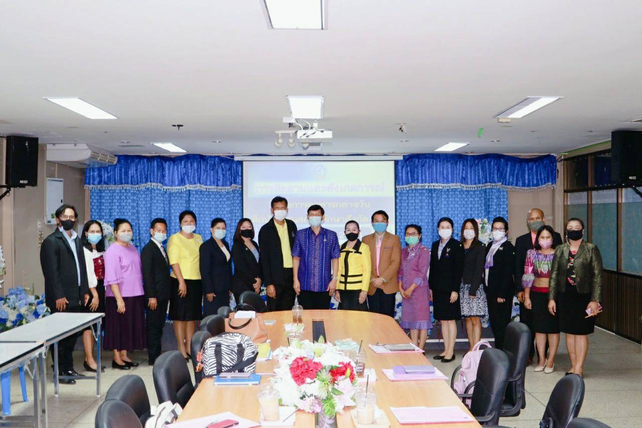 ร่วมเป็นคณะอนุกรรมการติดตามและสังเกตการณ์โครงการอาหารกลางวันของโรงเรียน จังหวัดนครราชสีมา ชุดที่ 5..คลิก