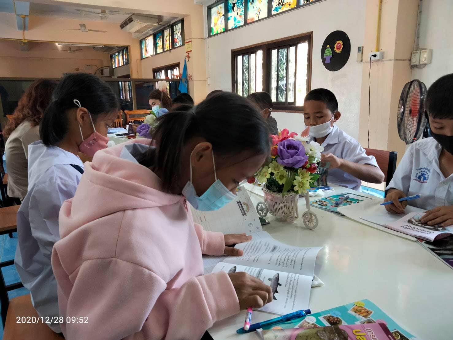 วันที่ 28 ธันวาคม 2563 นายบุญหลาย กุลนารัตน์ ประมงจังหวัดหนองบัวลำภู มอบหมายให้ นายสมจิตร์ พงษ์ภุมมา หัวหน้ากลุ่มบริหารจัดการด้านการประมง พร้อมด้วย นางสาวดาพร หนันทะ เจ้าพนักงานประมงปฏิบัติงาน..คลิก