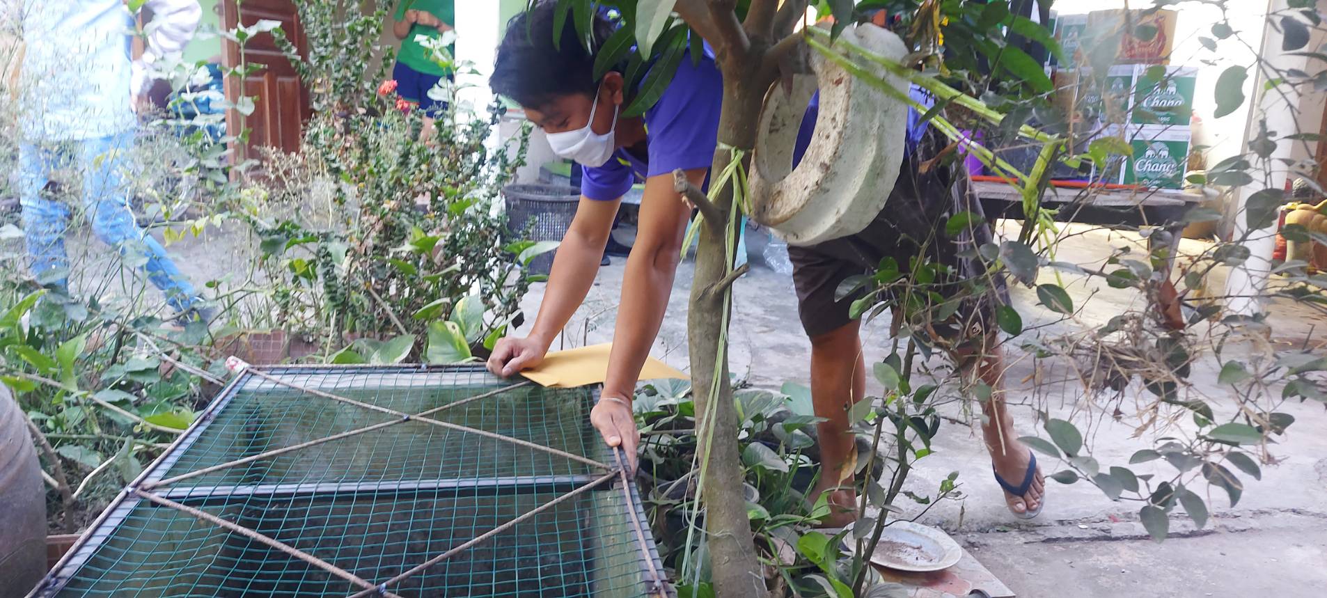 ตรวจเยี่ยมฟาร์มเเลี้ยงสัตว์น้ำควบคุมประเภทการเพาะเลี้ยงจระข้ จำนวน 1 ฟาร์ม ในพื้นที่ตำบลเจริญธรรม  อำเภอวิหารแดง จังหวัดสระบุรี