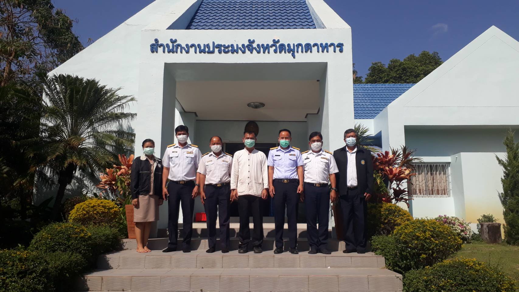 หารือข้อราชการกับ นายบุญฐิน ประทุมลี สมาชิกสภาผู้แทนราษฎรจังหวัดมุกดาหาร..คลิก