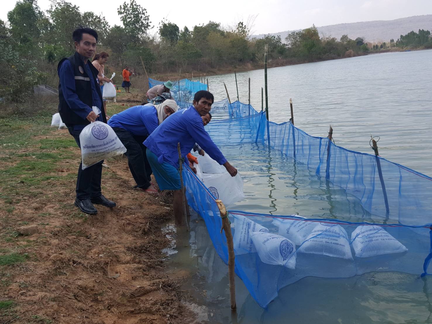 วันที่ 18 กุมภาพันธ์ 2564 นายวิทยา ประเสริฐสังข์ ประมงอำเภอโนนสัง ร่วมกับคณะกรรมการแหล่งน้ำบ้านหนองกุงคำไฮ..คลิก