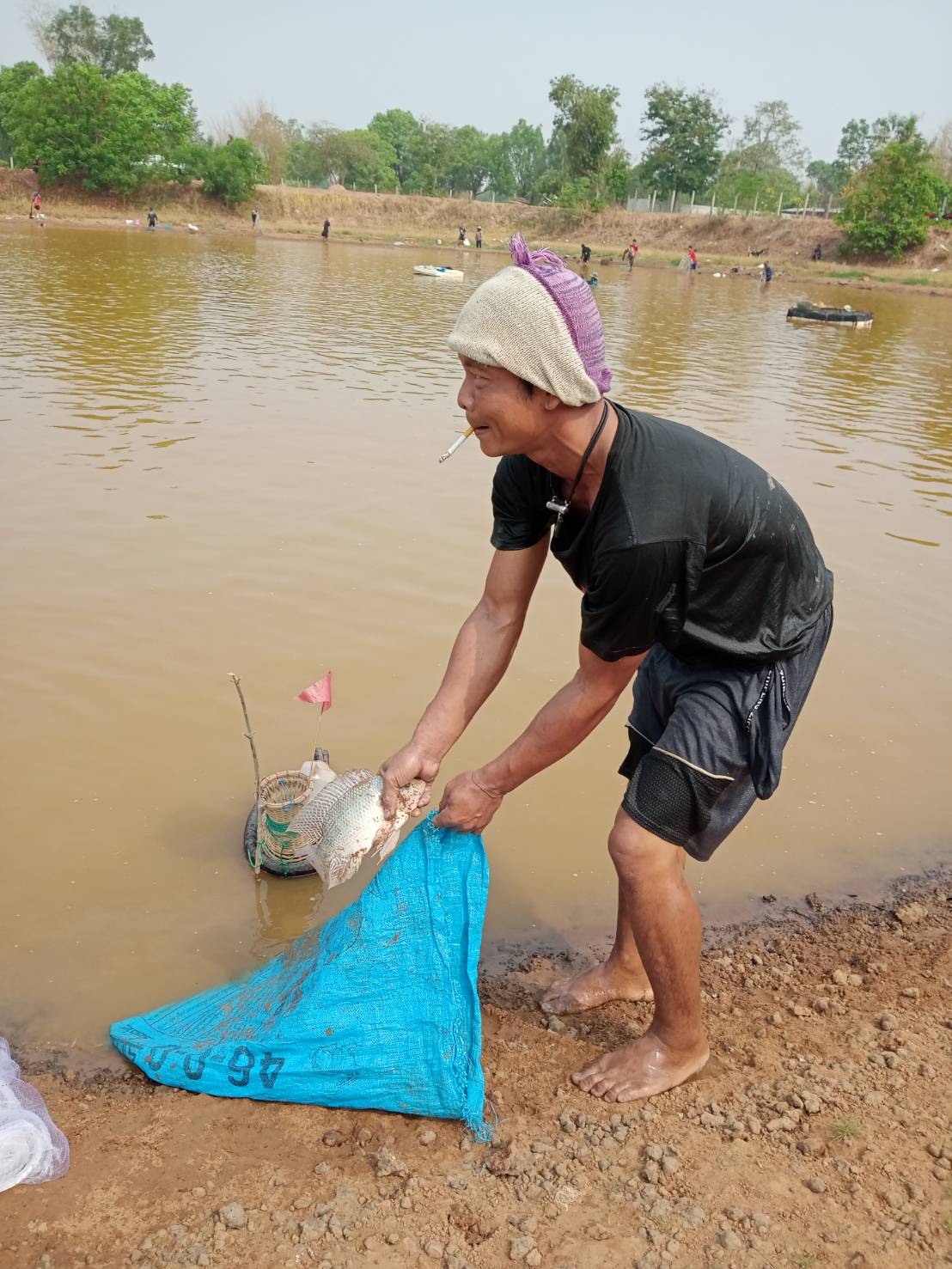 ร่วมกิจกรรมจับผลผลิตสัตว์น้ำหนองบ้านชาด ตำบลเค็งใหญ่ อำเภอหัวตะพาน จังหวัดอำนาจเจริญ..คลิก