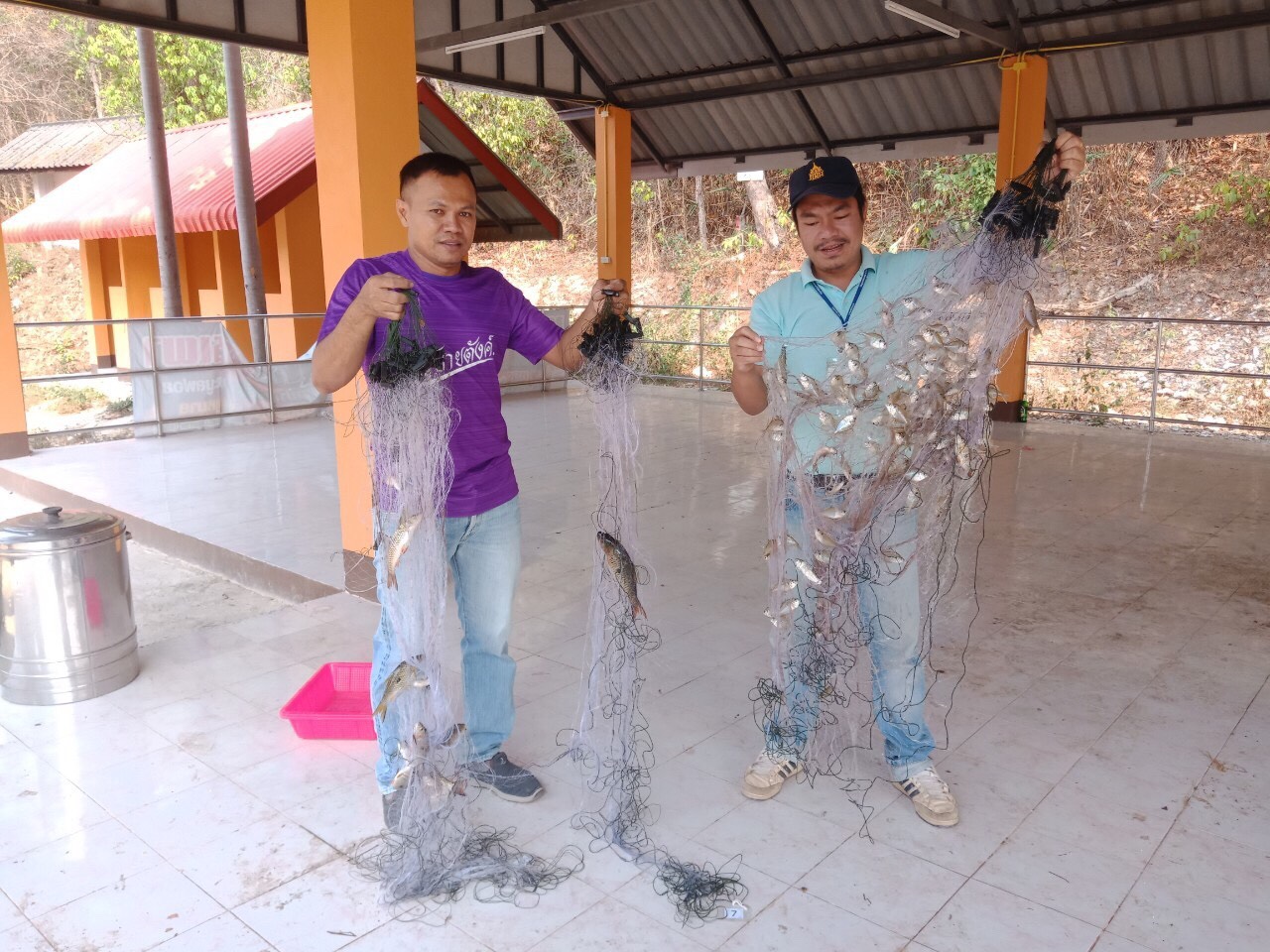 ลงพื้นที่ประเมินชนิดและปริมาณสัตว์น้ำ ในแหล่งน้ำภายใต้โครงการแผนปฏิบัติราชการประจำปีงบประมาณ 2564 ณ อ่างเก็บน้ำห้วยบง หมู่ที่ 6 ต.ทุ่งกล้วย อ.ภูซาง จ.พะเยา..คลิก