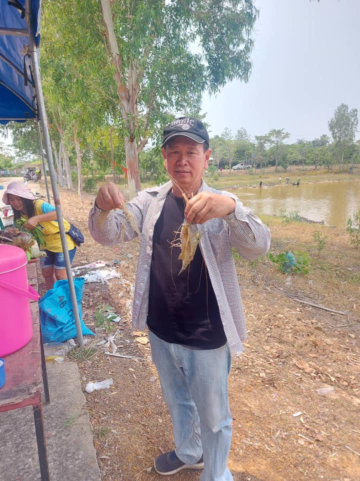 เปิดจับปลาในแหล่งน้ำทำนบปลาหนองป่าช้า บ้านดอนแดง หมู่ที่ 5 ตำบลจานลาน อำเภอพนา จังหวัดอำนาจเจริญ..คลิก