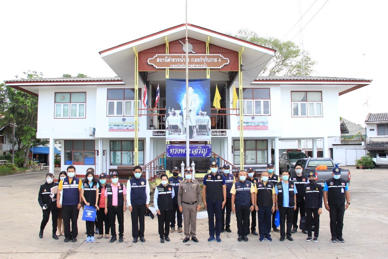 ร่วมตรวจกับคณะทำงานชุดเฉพาะกิจตรวจคุ้มครองแรงงานในเรือประมงทะเล เพื่อเป็นการป้องกันและแก้ไขปัญหาการค้ามนุษย์ด้านแรงงาน  โดยบังคับใช้กฎหมายอย่างเคร่งครัดและการดำเนินการอื่นๆ ที่เกี่ยวข้อง..คลิก