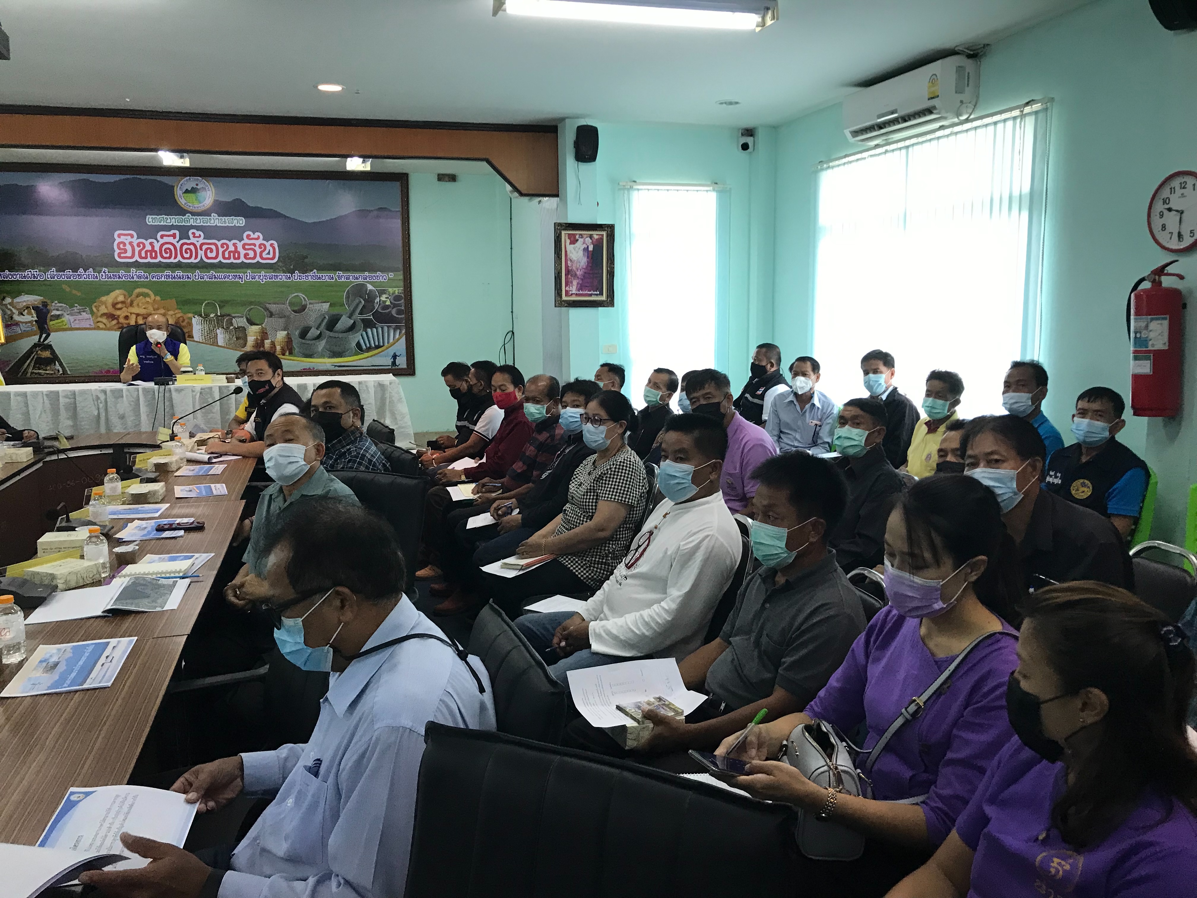 เข้าร่วมประชุมรับฟังความคิดเห็นของประชาชน สำหรับโครงการขุดลอกกว๊านพะเยาของกรมชลประทาน..คลิก