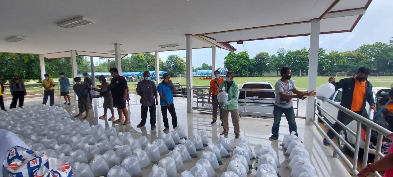 สำนักงานประมงจังหวัดศรีสะเกษ ร่วมกับศูนย์วิจัยและพัฒนาการเพาะเลี้ยงสัตว์น้ำจืด..คลิก
