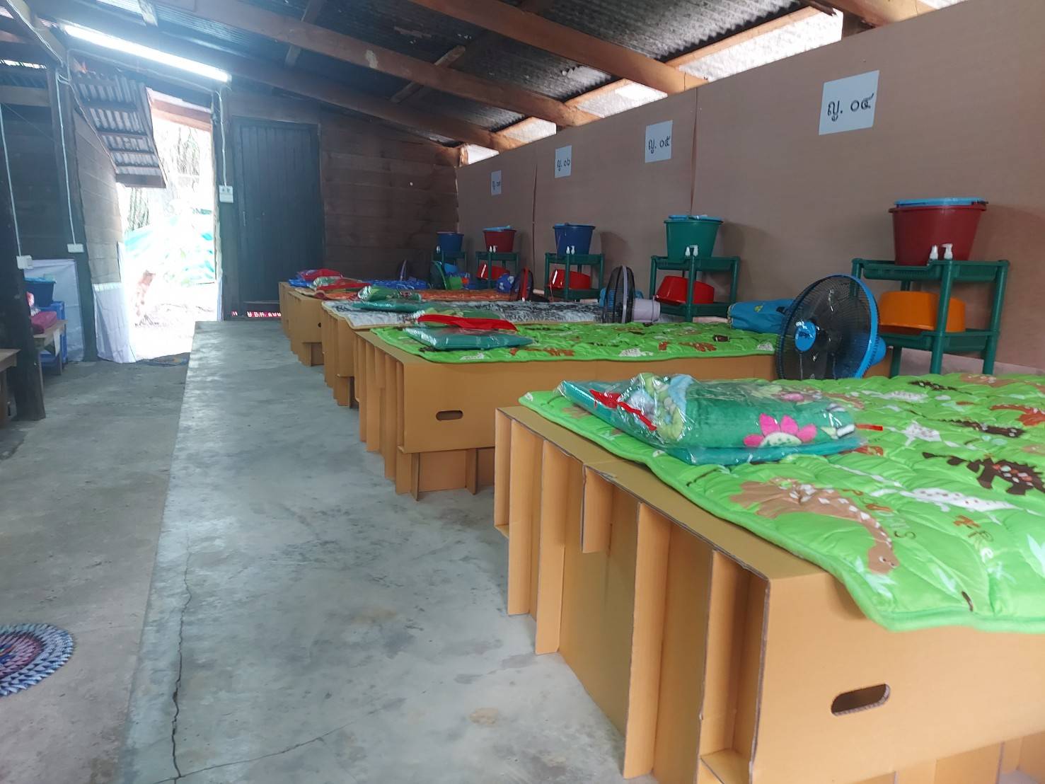 ประมงอำเภอสิรินธร ร่วมเป็นเกียรติในพิธีเปิดศูนย์ดูแลโควิดชุมชน (Community Isolation=CI) ณ ศูนย์สาธิตการตลาดตำบลช่องเม็ก ตำบลช่องเม็ก..คลิก