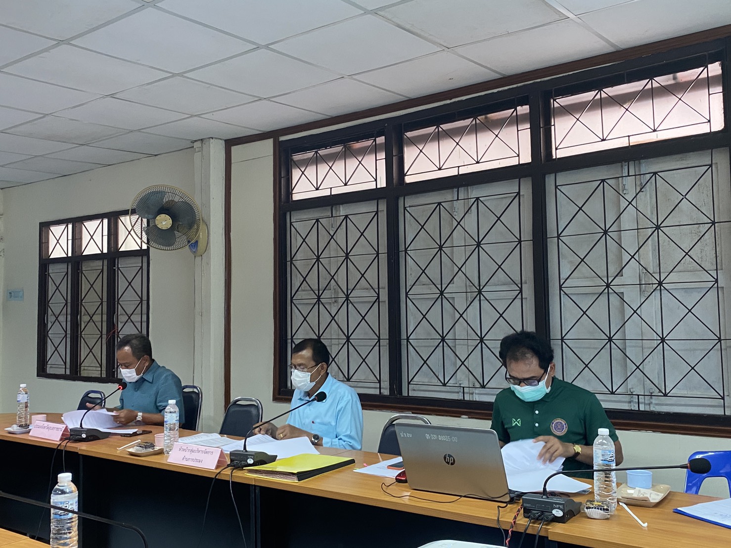 การประชุมคณะกรรมการเปรียบเทียบจังหวัดอุบลราชธานี ตามพระราชกำหนดการประมง พ.ศ. 2558 ณ ห้องประชุมสำนักงานประมงจังหวัดอุบลราชธานี ..คลิก