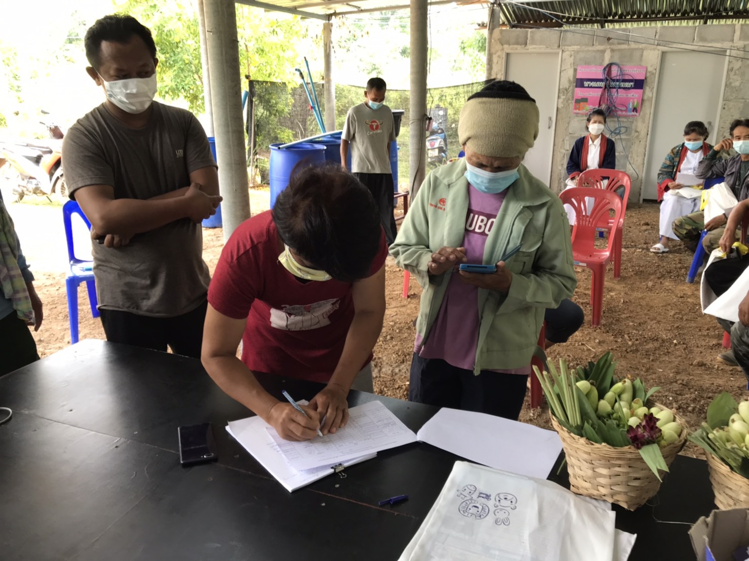 วันที่ 23 - 24 สิงหาคม 2564 กลุ่มพัฒนาและส่งเสริมอาชีพการประมง จัดฝึกอบรมเชิงปฏิบัติการโครงการส่งเสริมเกษตรอินทรีย์ วิถีหนองบัวลำภู ตามหลักเกษตร - ศาสตร์พระราชา กิจกรรมส่งเสริมการเพาะเลี้ยงปลา (Mobile Hatchery) อำเภอเมือง..คลิก