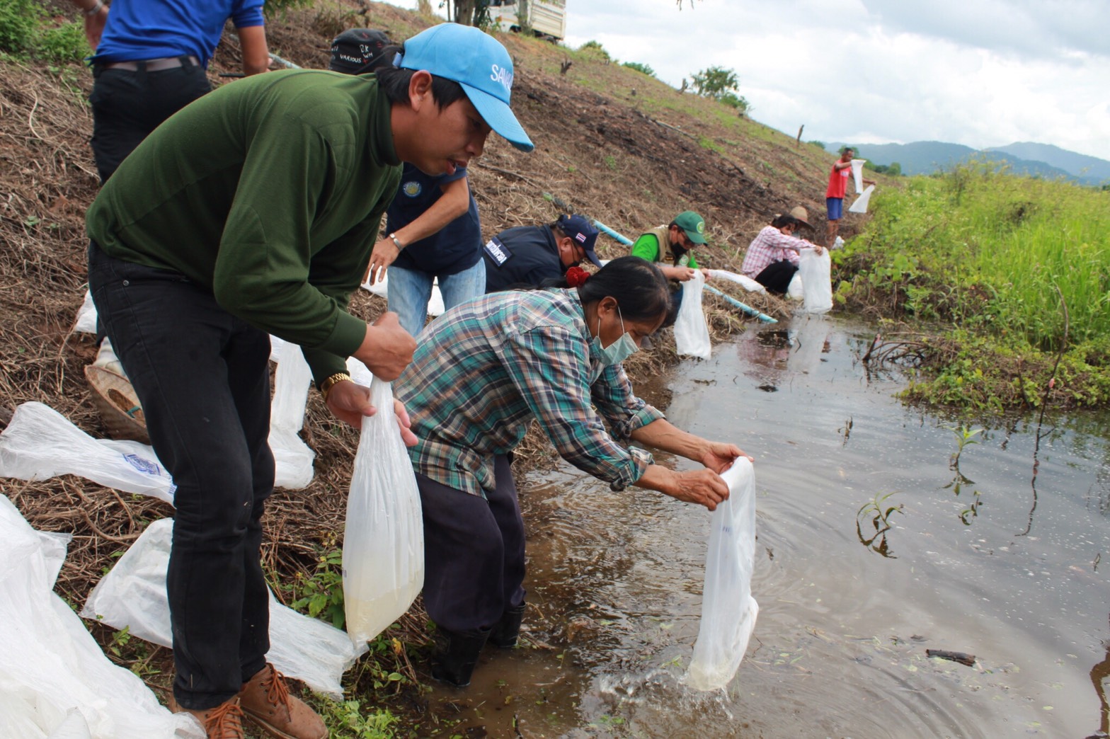 ปล่อยกุ้งก้ามกราม จำนวน 300,000 ตัว ภายใต้กิจกรรมบริหารจัดการแหล่งประมงเชิงนิเวศ (EAFM) ชุมชนประมงแม่น้ำโขง และโครงการเสริมสร้างการมีส่วนร่วมของชุมชนประมงฯ..คลิก