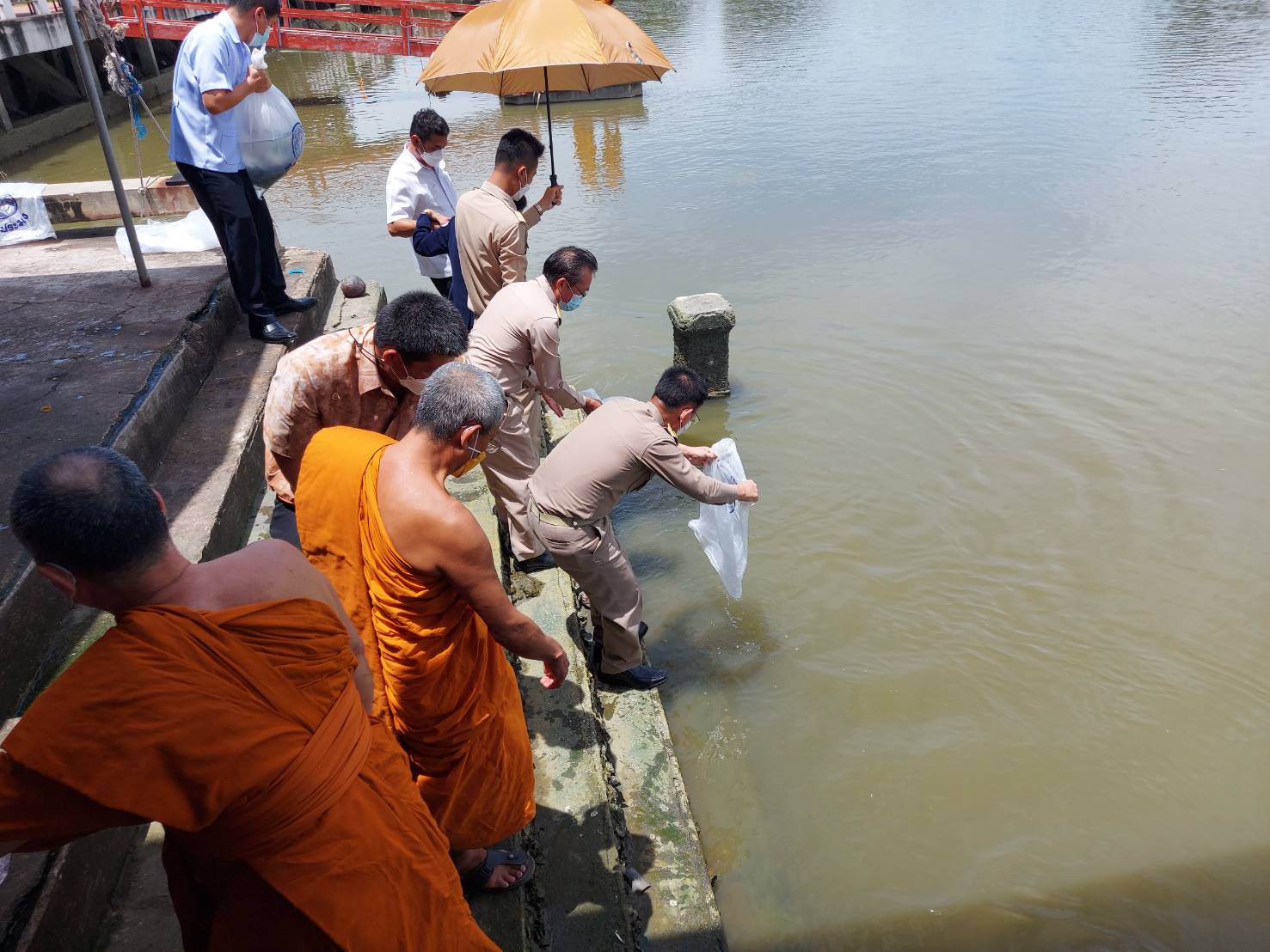 โครงการสร้างความปรองดองสมานฉันท์โดยใช้หลักธรรมในทางพระพุทธศาสนา..คลิก