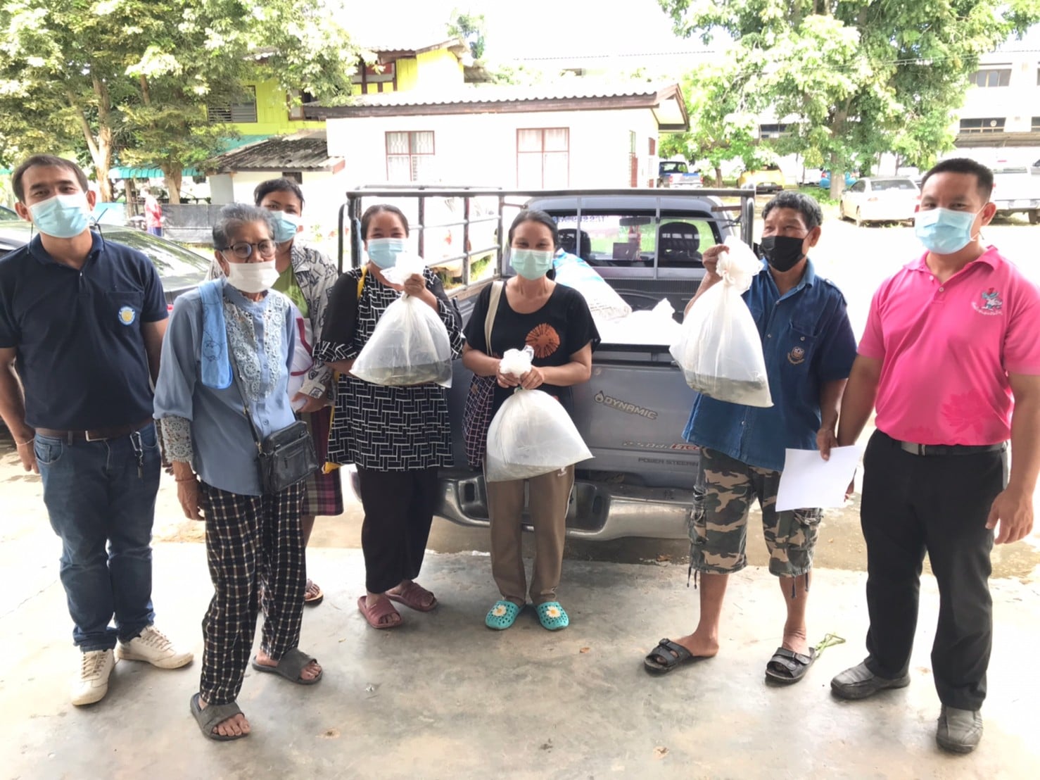 วันที่ 22 กันยายน 2564 ประมงจังหวัดหนองบัวลำภู ตรวจรับวัสดุการเกษตร สำหรับมอบแก่เกษตรกรที่เข้าร่วมโครงการ 1 ตำบล 1 กลุ่มเกษตรทฤษฎีใหม่ พื้นที่อำเภอเมืองหนองบัวลำภู..คลิก