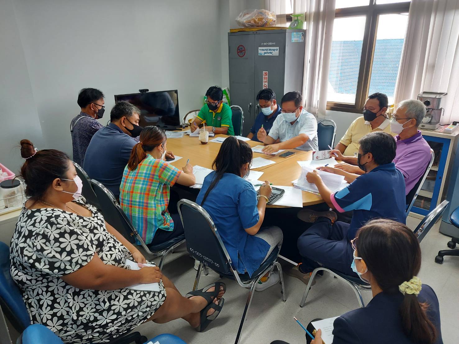 ประชุมสำนักงาน ฯ ครั้งที่ 10 / 2564..คลิก