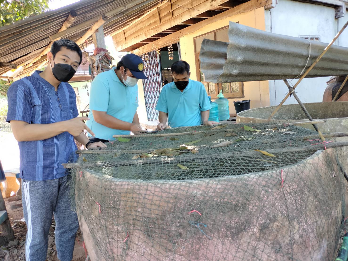 วันที่ 24 พฤศจิกายน 2564 ติดตามให้ความรู้และคำแนะนำด้านการประมงแก่ผู้พิการ/ผู้ดูแลคนพิการ ที่กู้ยืมเงินกองทุนส่งเสริมและพัฒนาคุณภาพชีวิตคนพิการในพื้นที่อำเภอนากลาง..คลิก