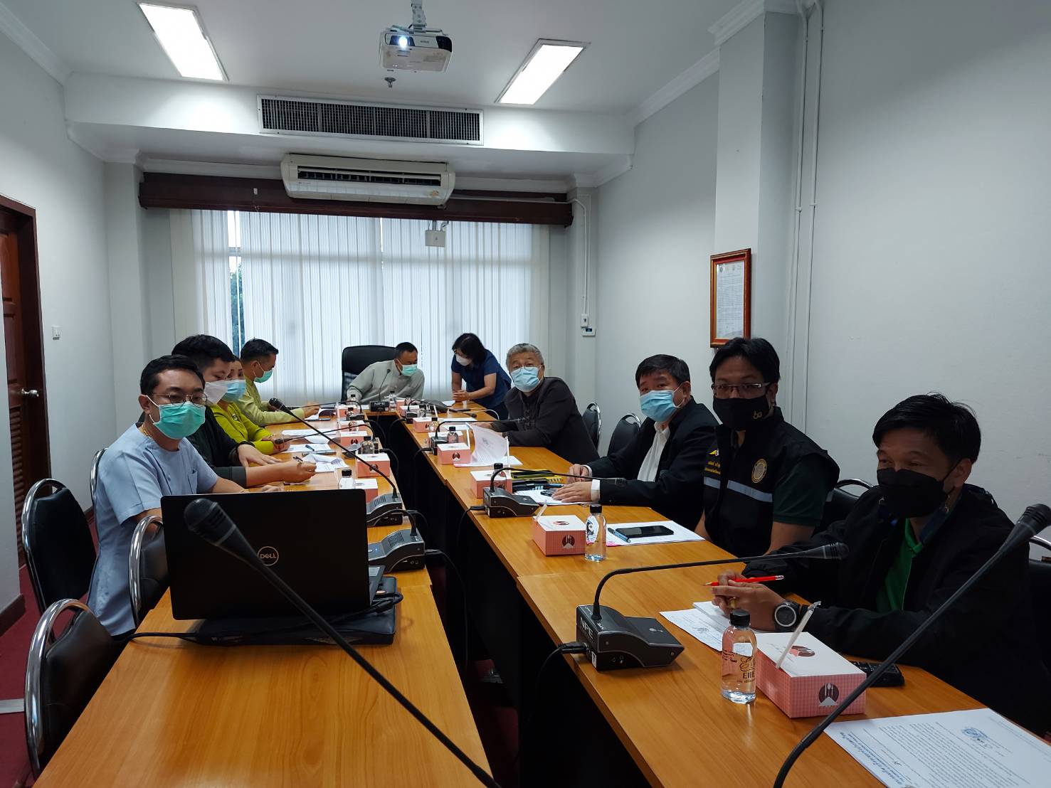 ร่วมประชุมหารือการจัดการแข่งขันกีฬาเรือยาวสากล..คลิก