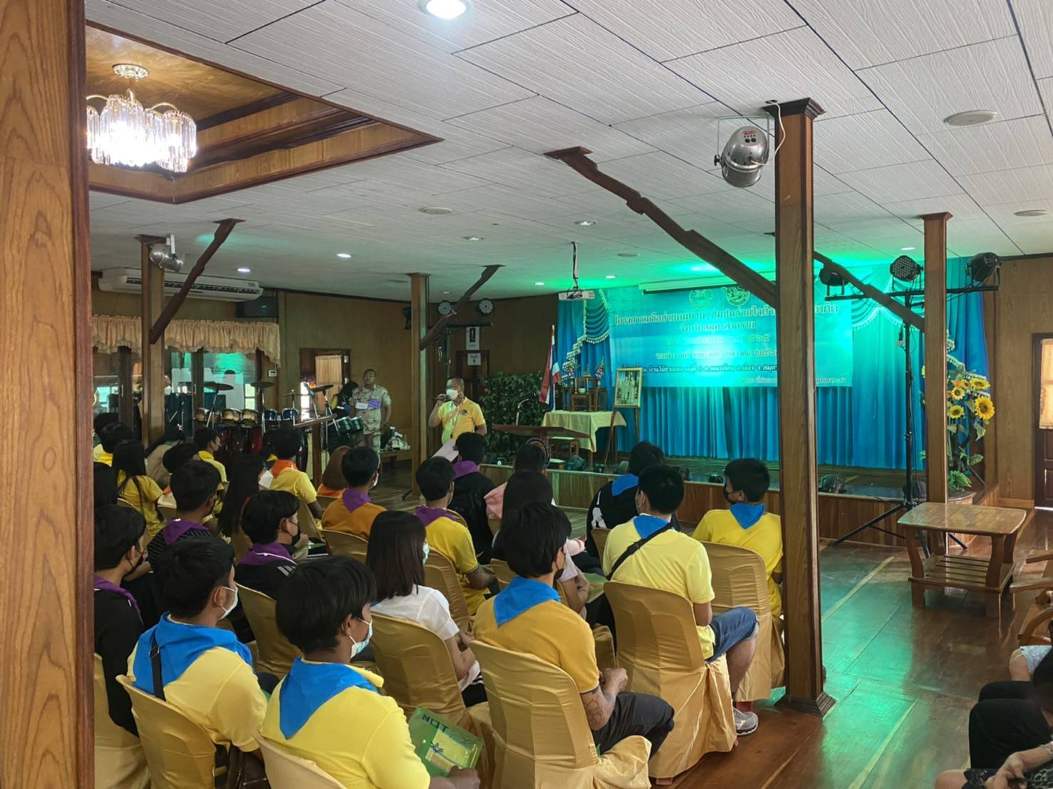 พิธีเปิดโครงการเครือข่ายหมู่บ้าน /ชุมชนร่วมใจต้านภัยยาเสพติดจังหวัดสมุทรสงคราม ประจำปีงบประมาณ พ.ศ.2565..คลิก